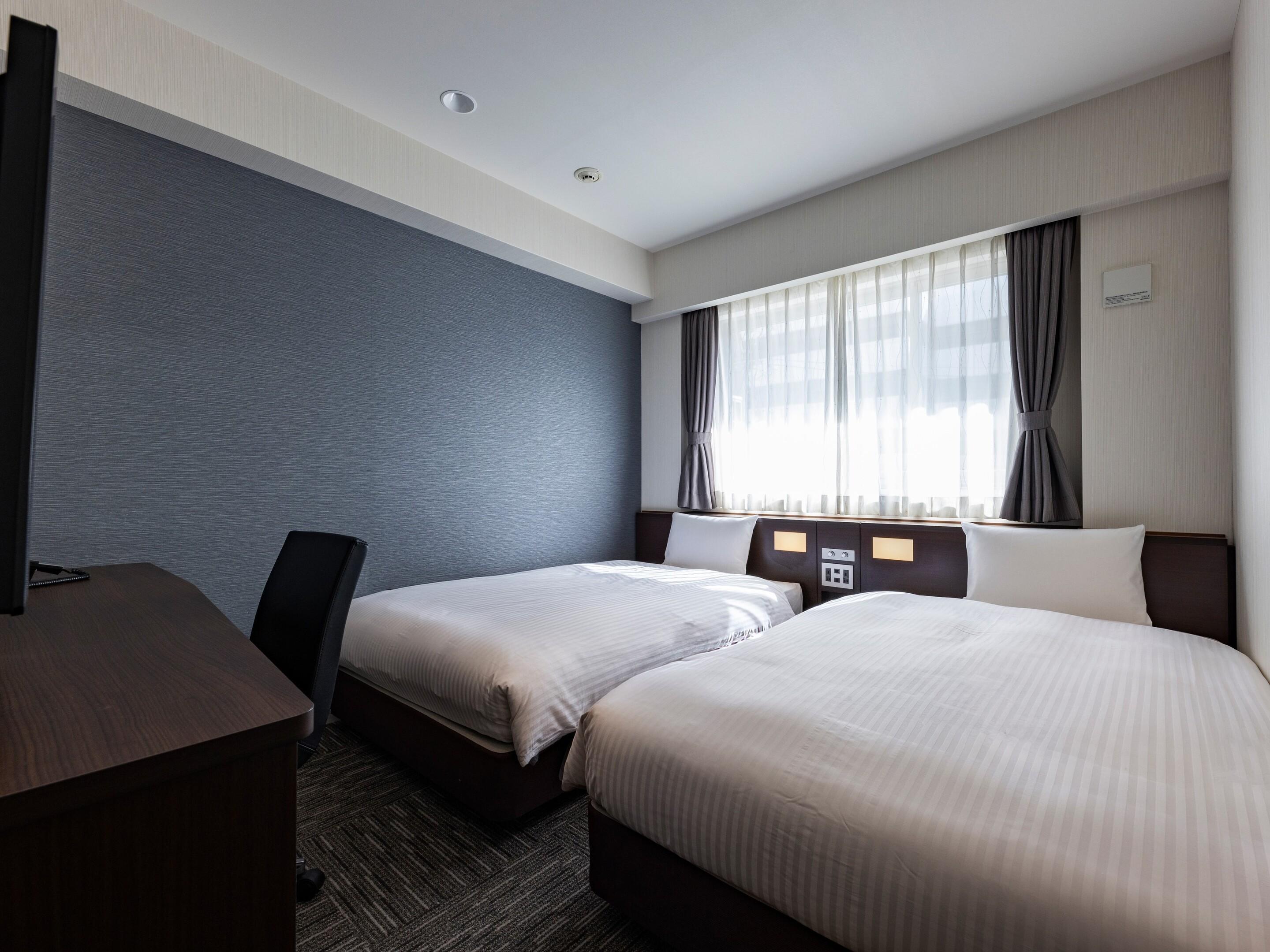KOKO HOTEL 大阪新世界【全室禁煙】スタンダードツイン／17.1平米／120cm幅×2台