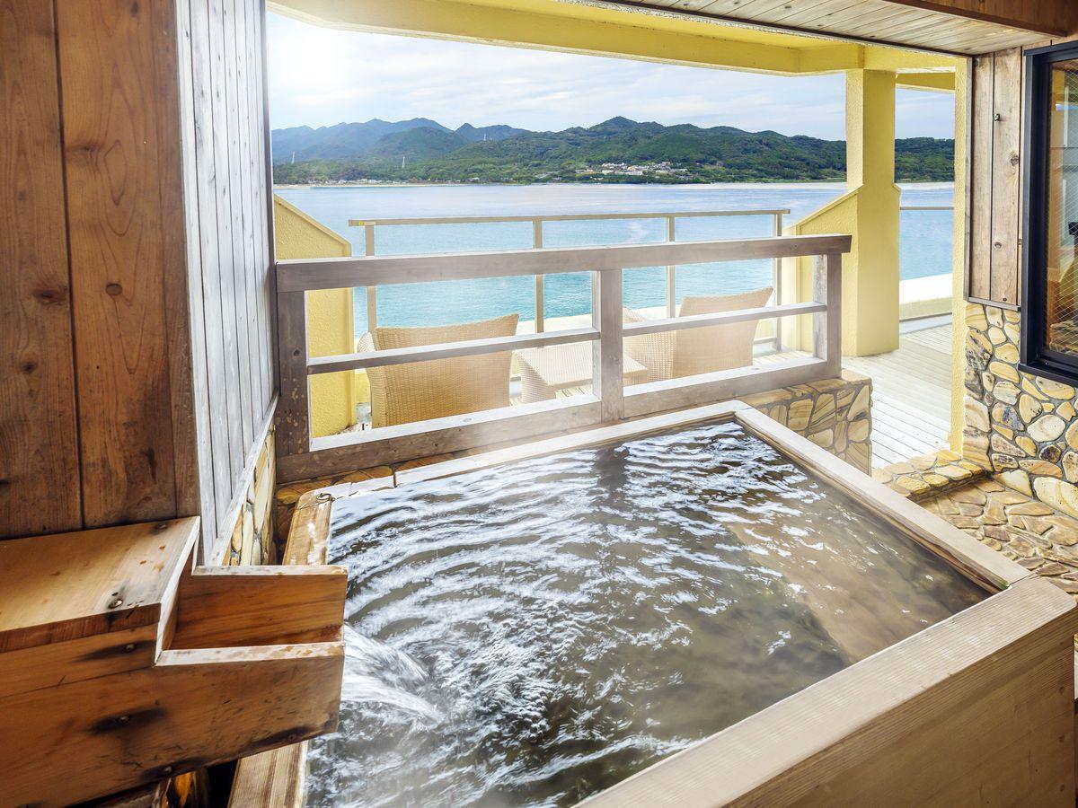 亀の井ホテル 那智勝浦展望露天風呂付スイート（オーシャンビュー）