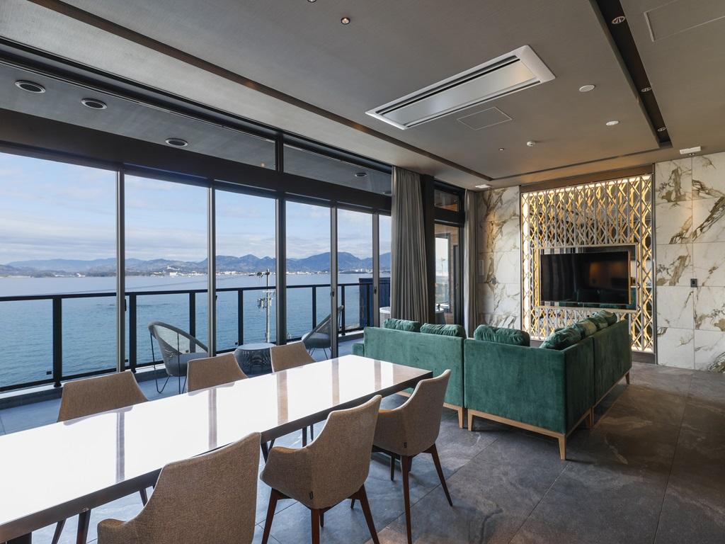 파이브 스프링 리조트 더 시라하마Quad (4 beds) Ocean view Non-Smoking
