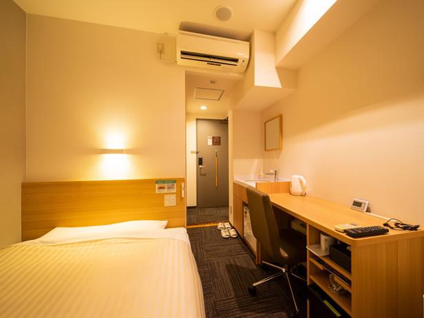 Super Hotel Sapporo SusukinoDouble Room Standard Non-Smoking