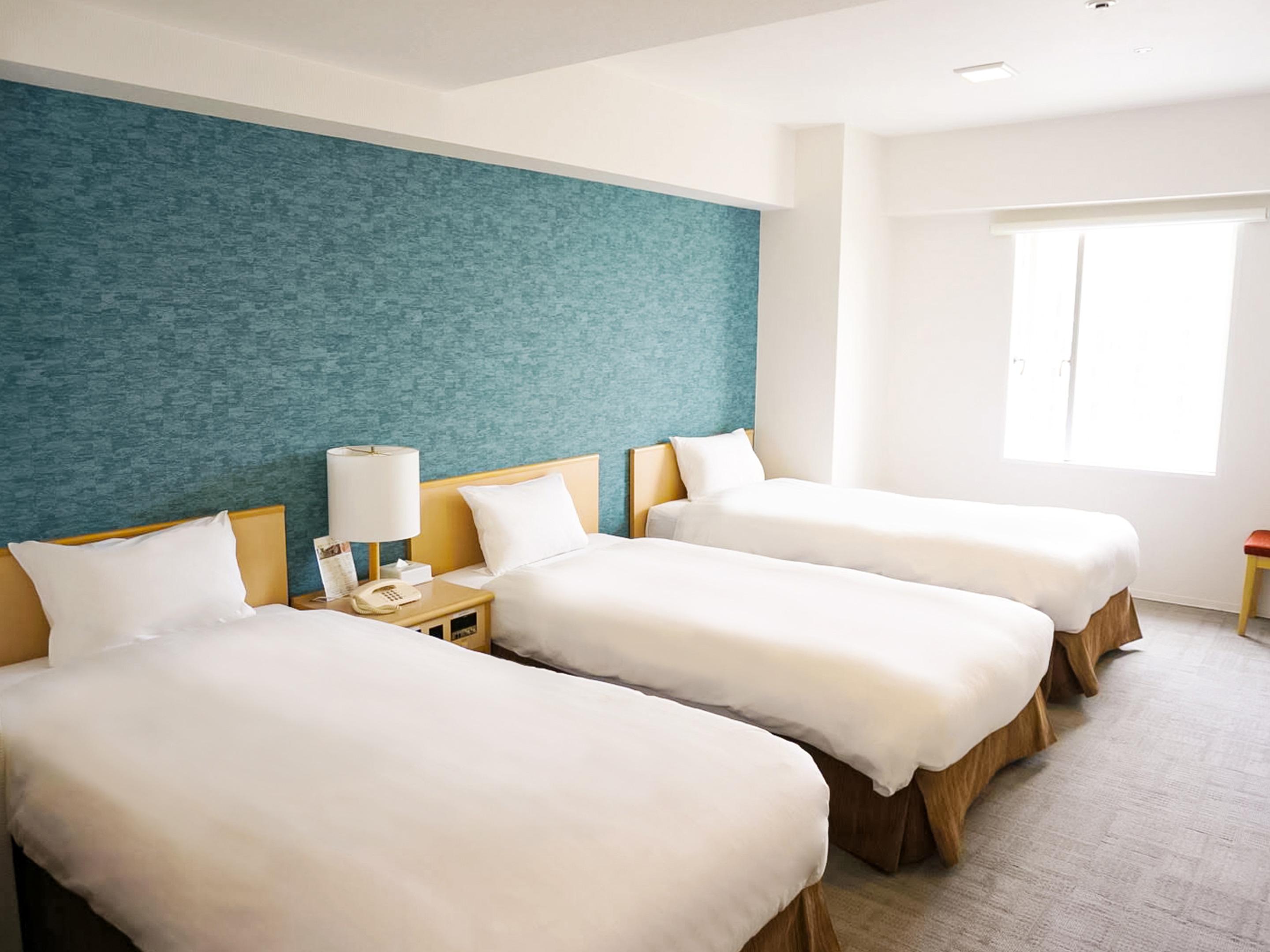 Kobe PortTower HotelTriple Room Standard Non-Smoking