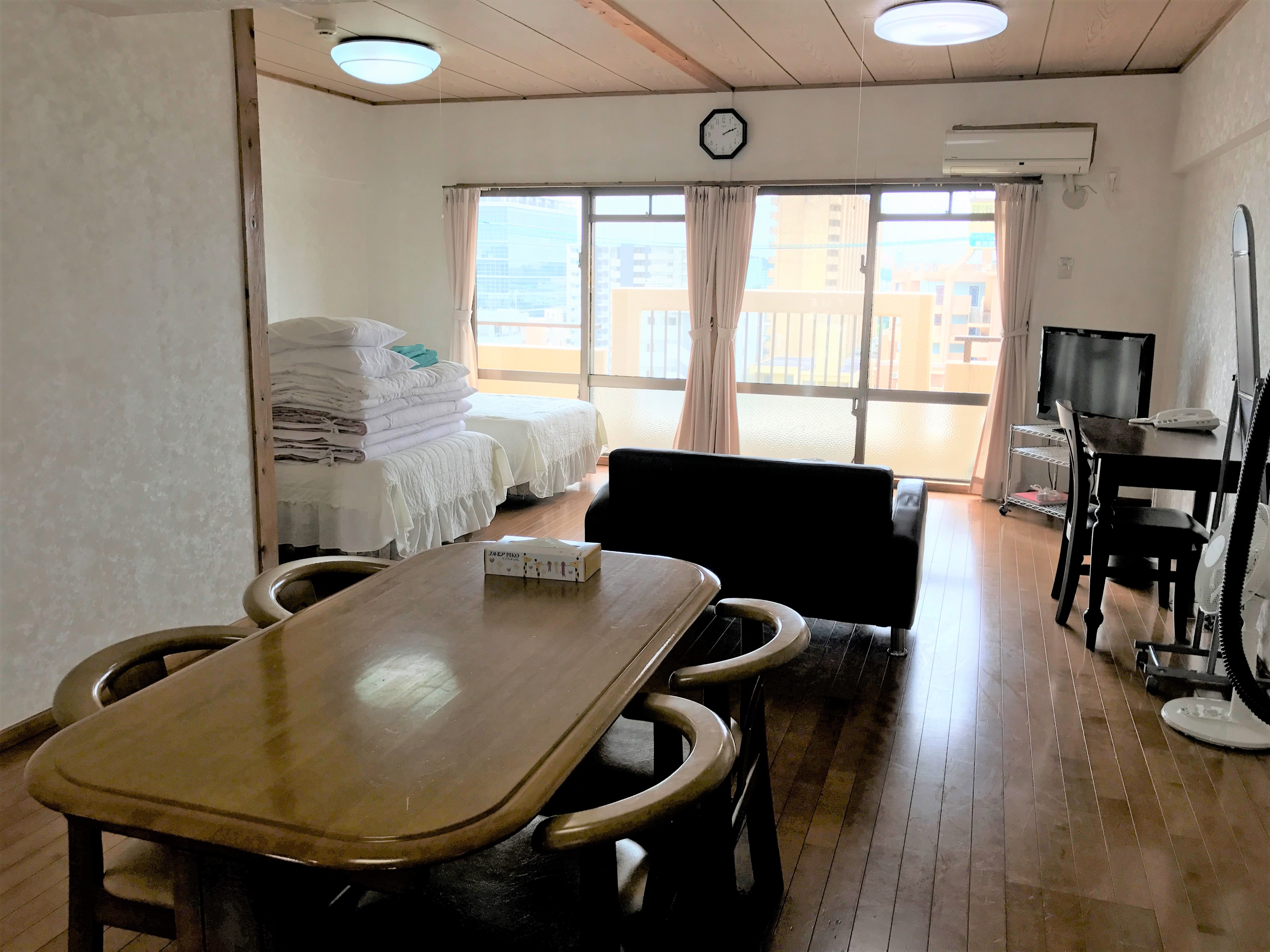 沖縄ウィークリーハーバービューマンション 本館【本館】ファミリータイプ洋室A　　禁煙