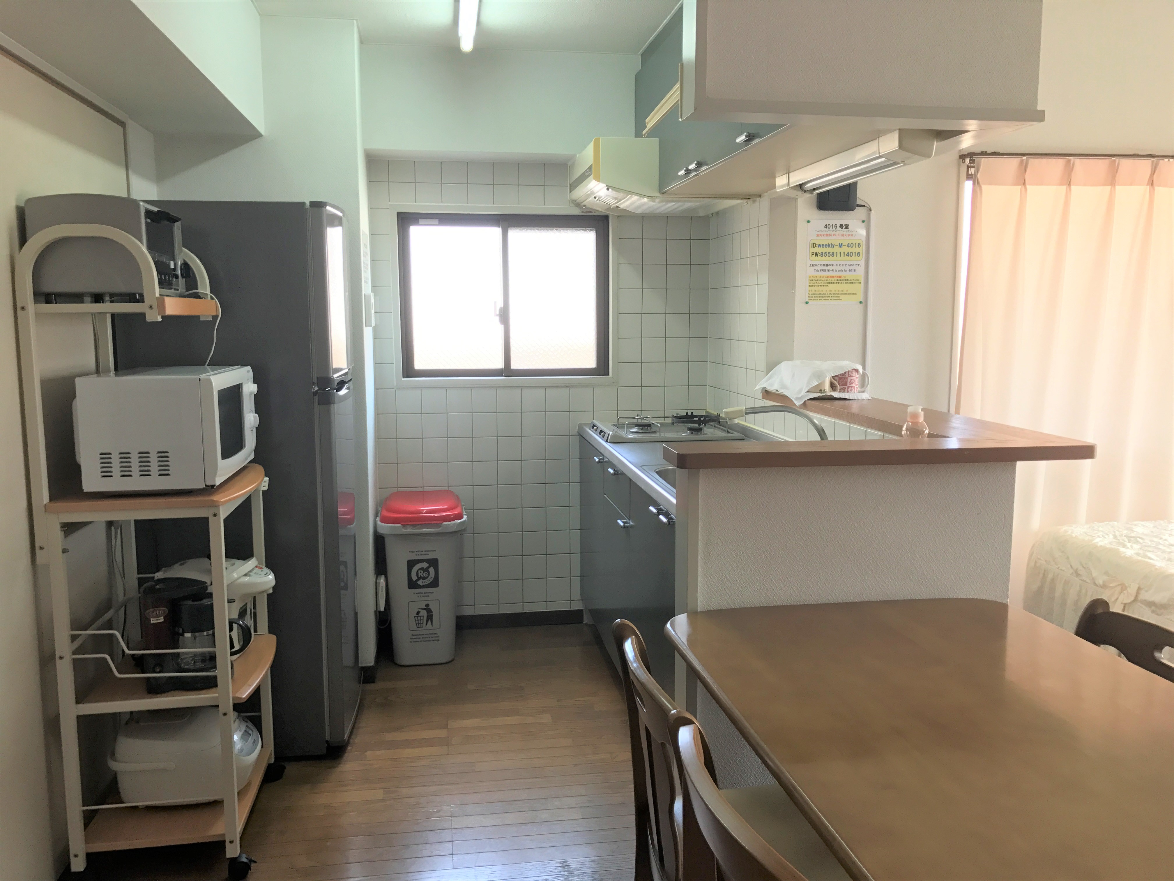 沖縄ウィークリーハーバービューマンション 本館【本館】ファミリータイプ洋室B　ダブルベッド2台　禁煙