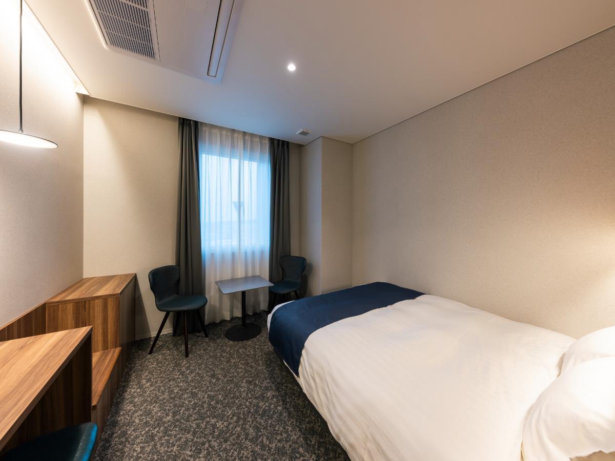 THE STILL HOTELクイーンルーム