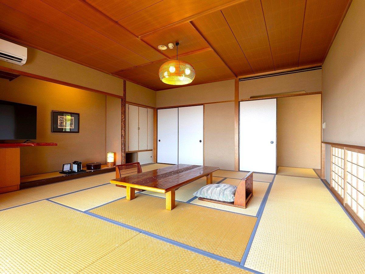 鉄輪温泉 湯けむりの里 東屋1階【和室】内風呂付-ヒノキをあしらった岩風呂-禁煙