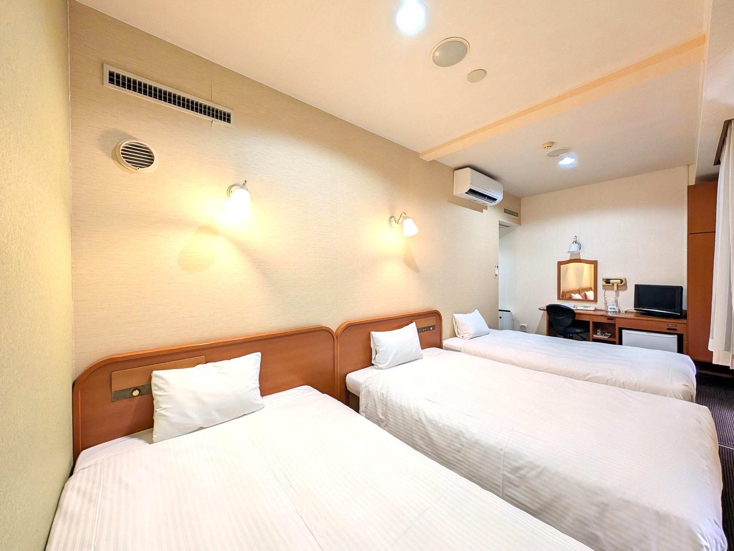 Suizenji Comfort HotelTriple Room Non-Smoking