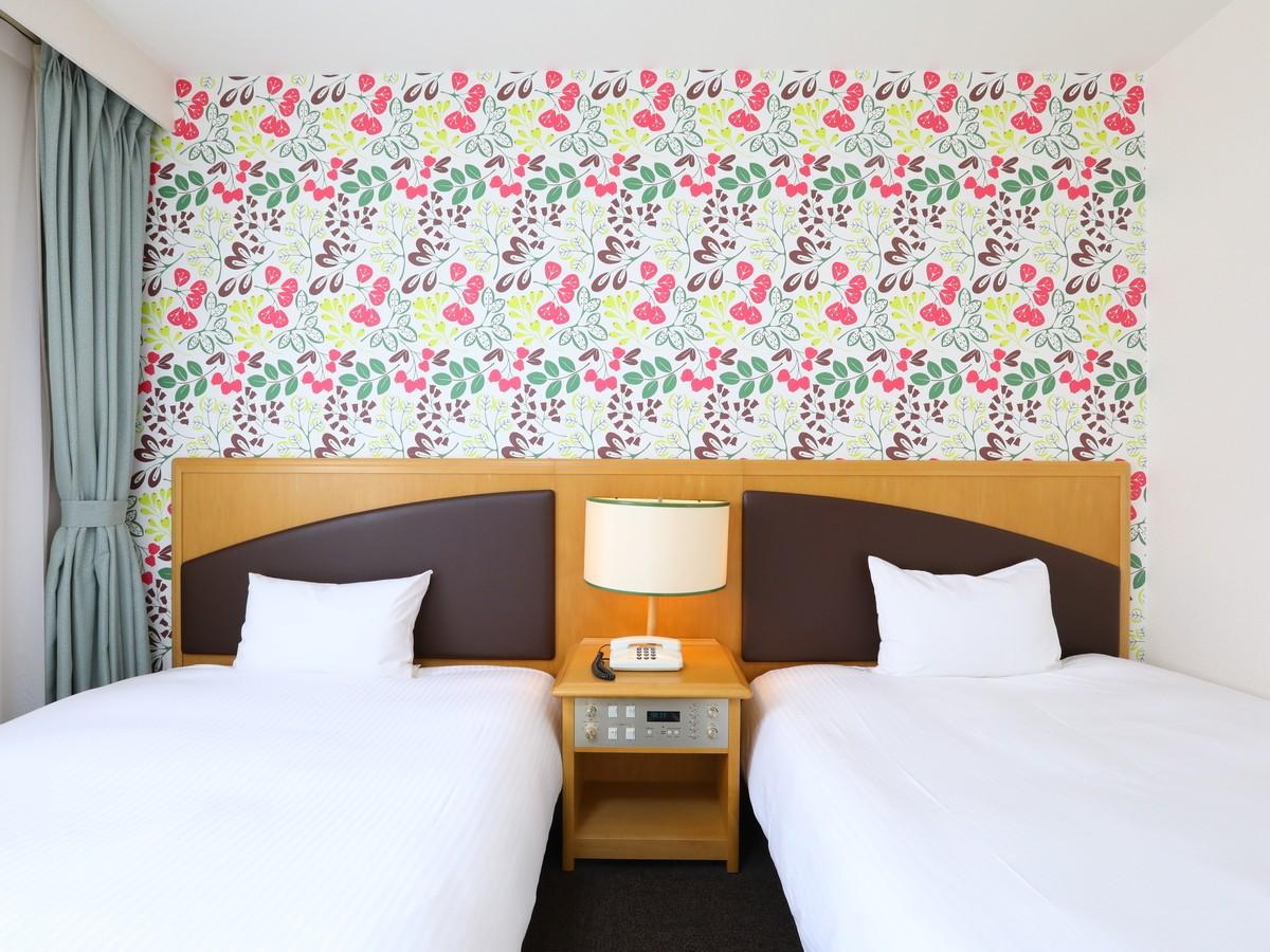 KOKO HOTEL 苫小牧【喫煙】スタンダードツイン／21～23平米／120cm幅×2台