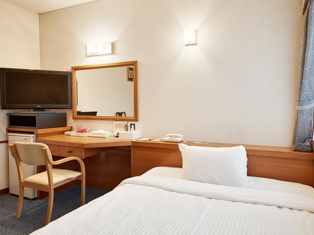 Crown Hotel OkinawaDouble Room Standard Non-Smoking