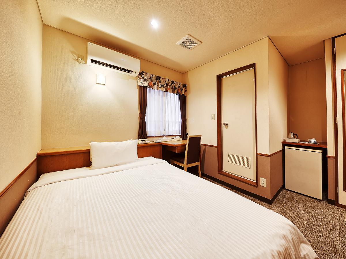 Crown Hotel OkinawaDouble Room Economy Non-Smoking