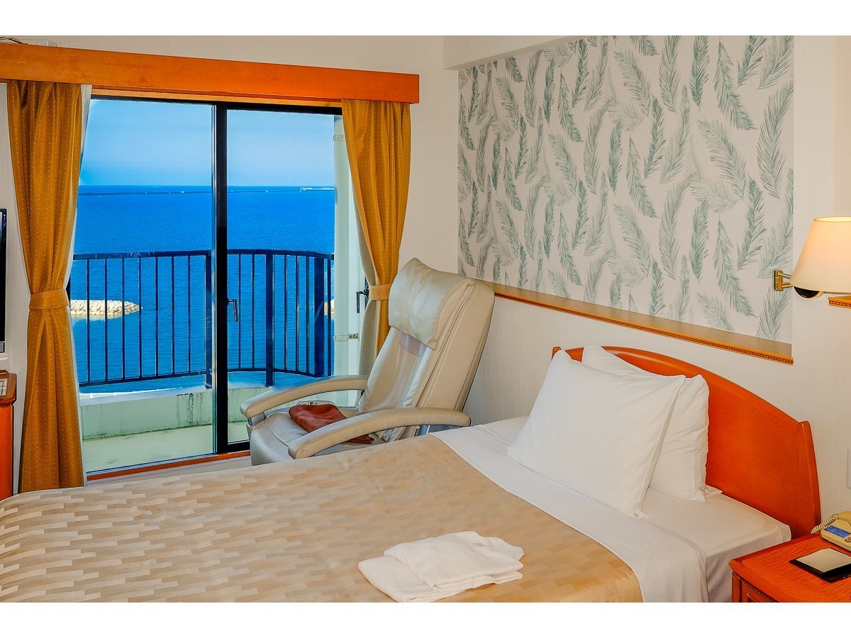 나하 비치 사이드 호텔Twin Room Ocean view Smoking