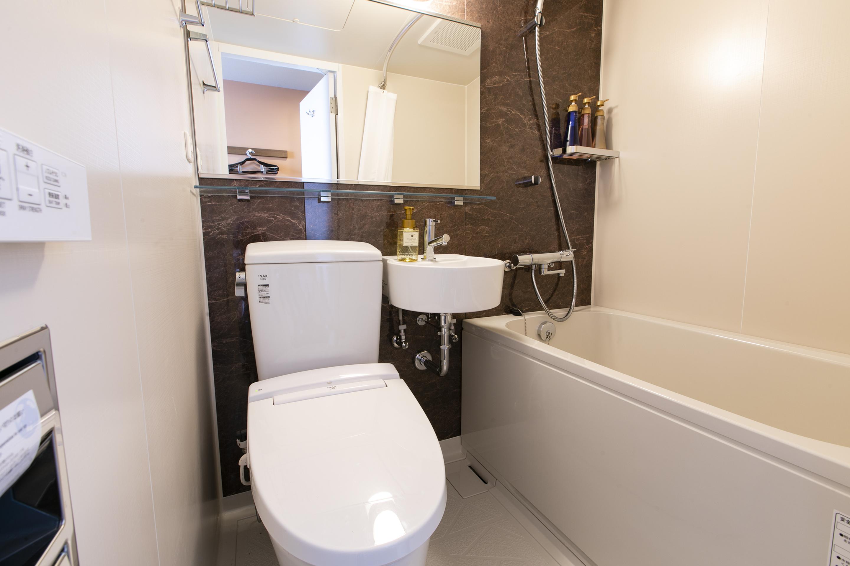 Hotel Wing International Select Hakata EkimaeSemi-double Non-Smoking