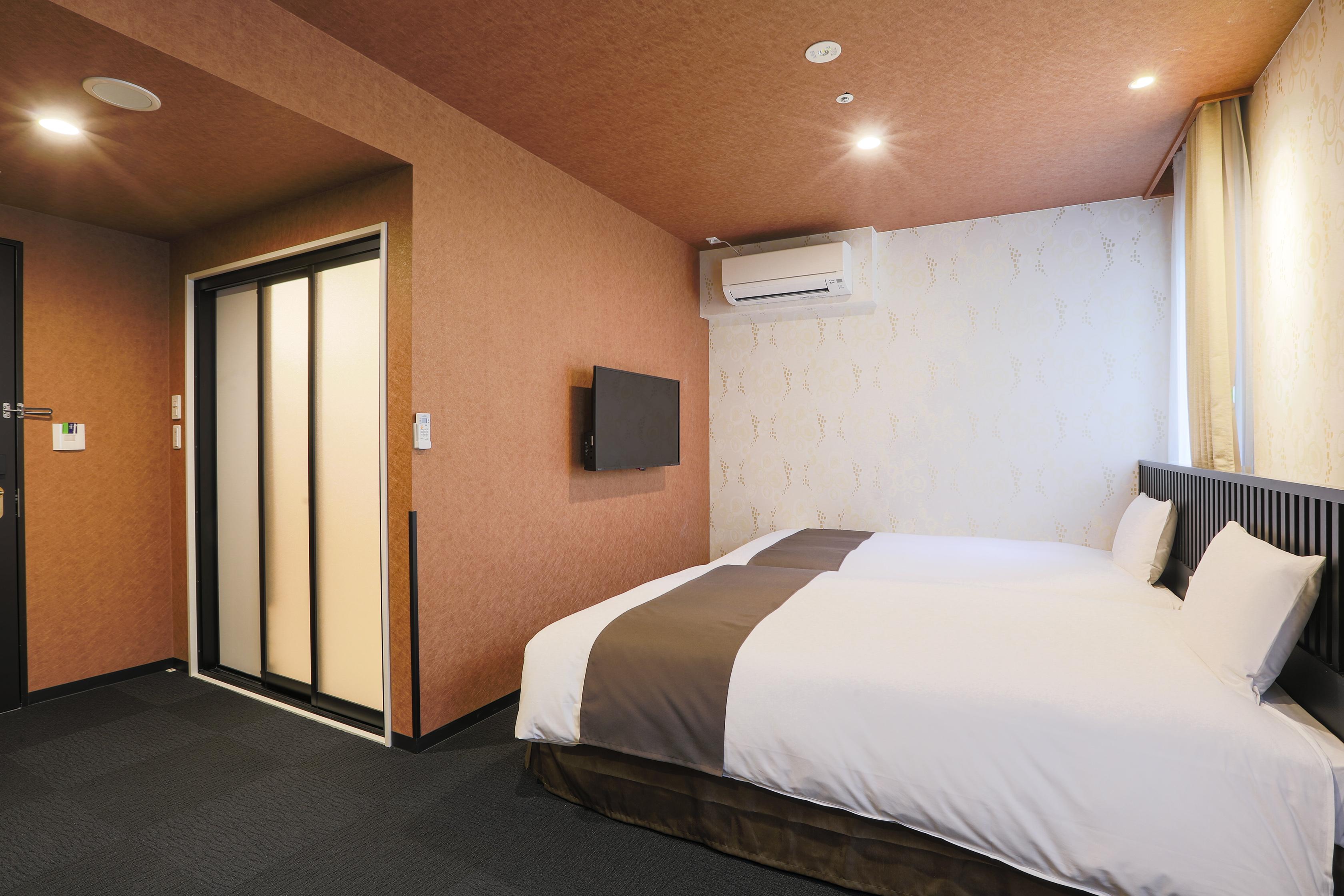 Hotel Wing International Select Hakata EkimaeTwin Room Standard Non-Smoking