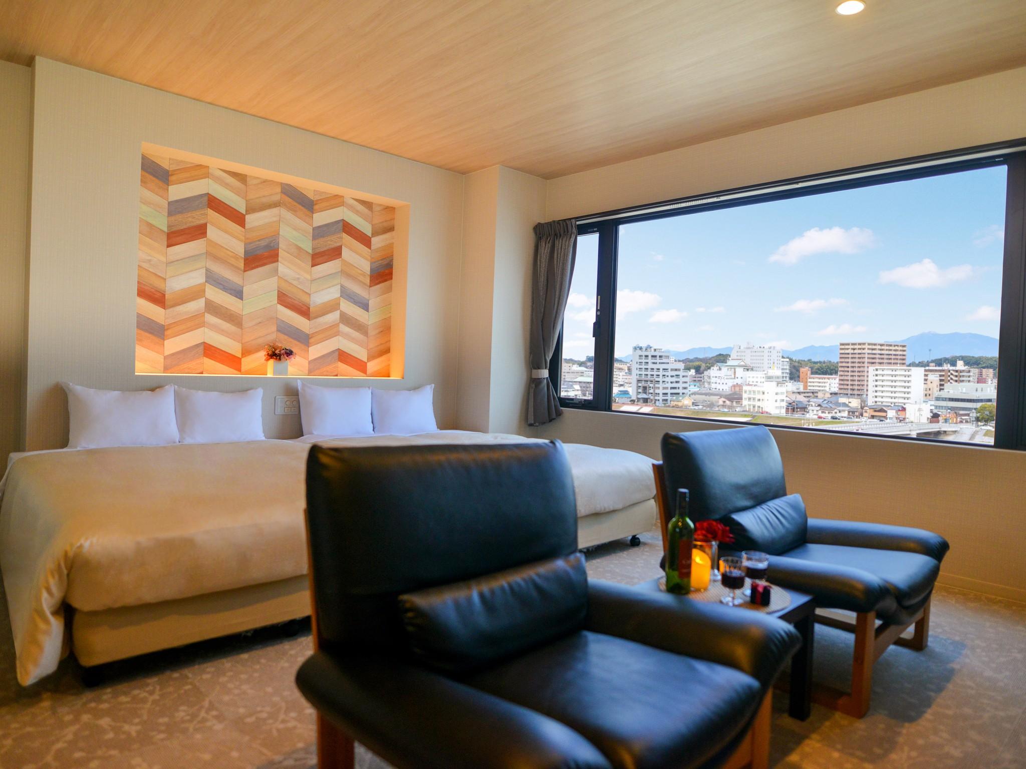 Hotel New Gaia IizukaTwin Room Deluxe River view Non-Smoking