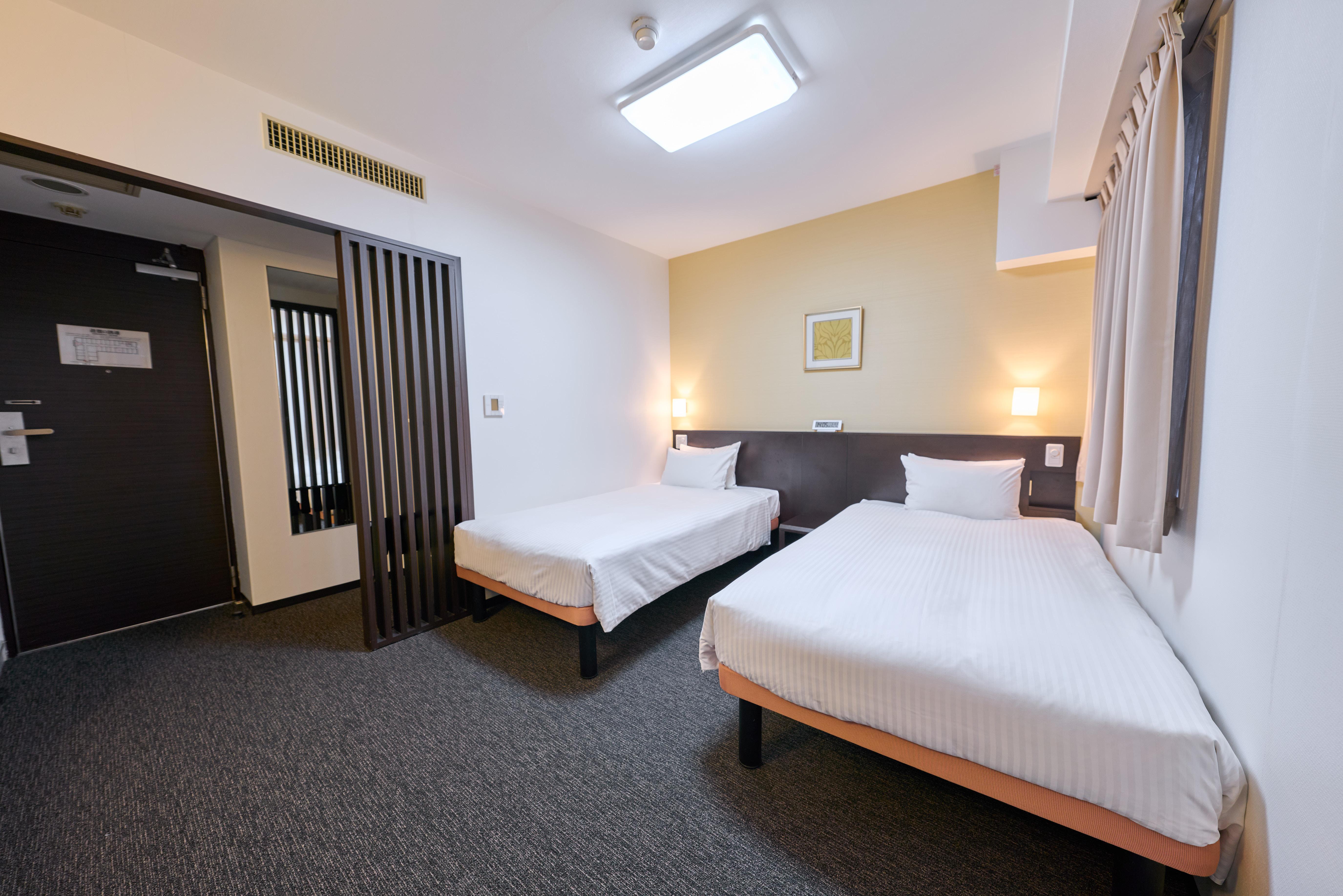 Smile Hotel Tokyo NihonbashiTwin Room Non-Smoking
