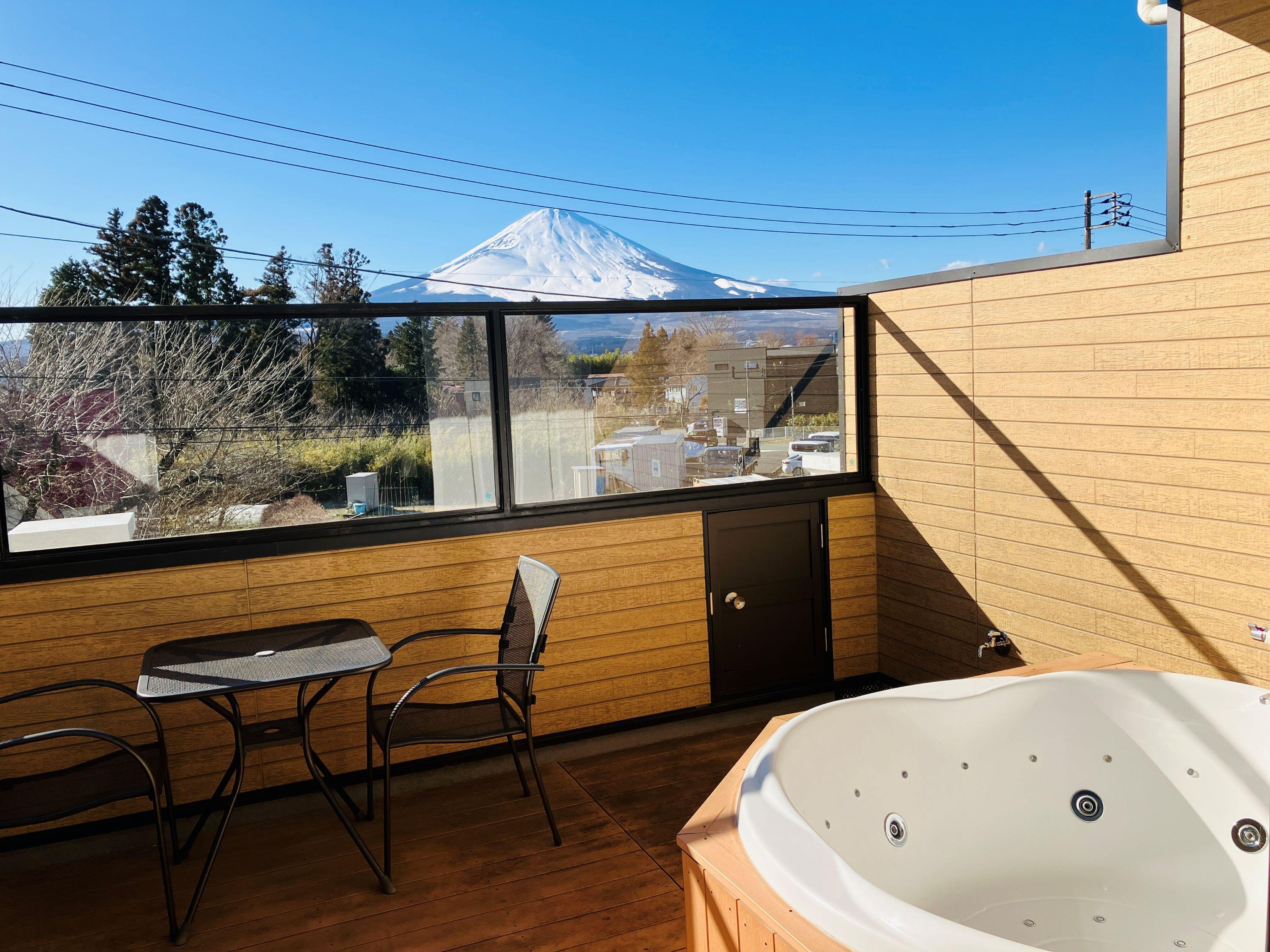 ホテルスクエア富士御殿場■禁煙・37平米■特別室ツイン/富士山を眺める露天風呂付き