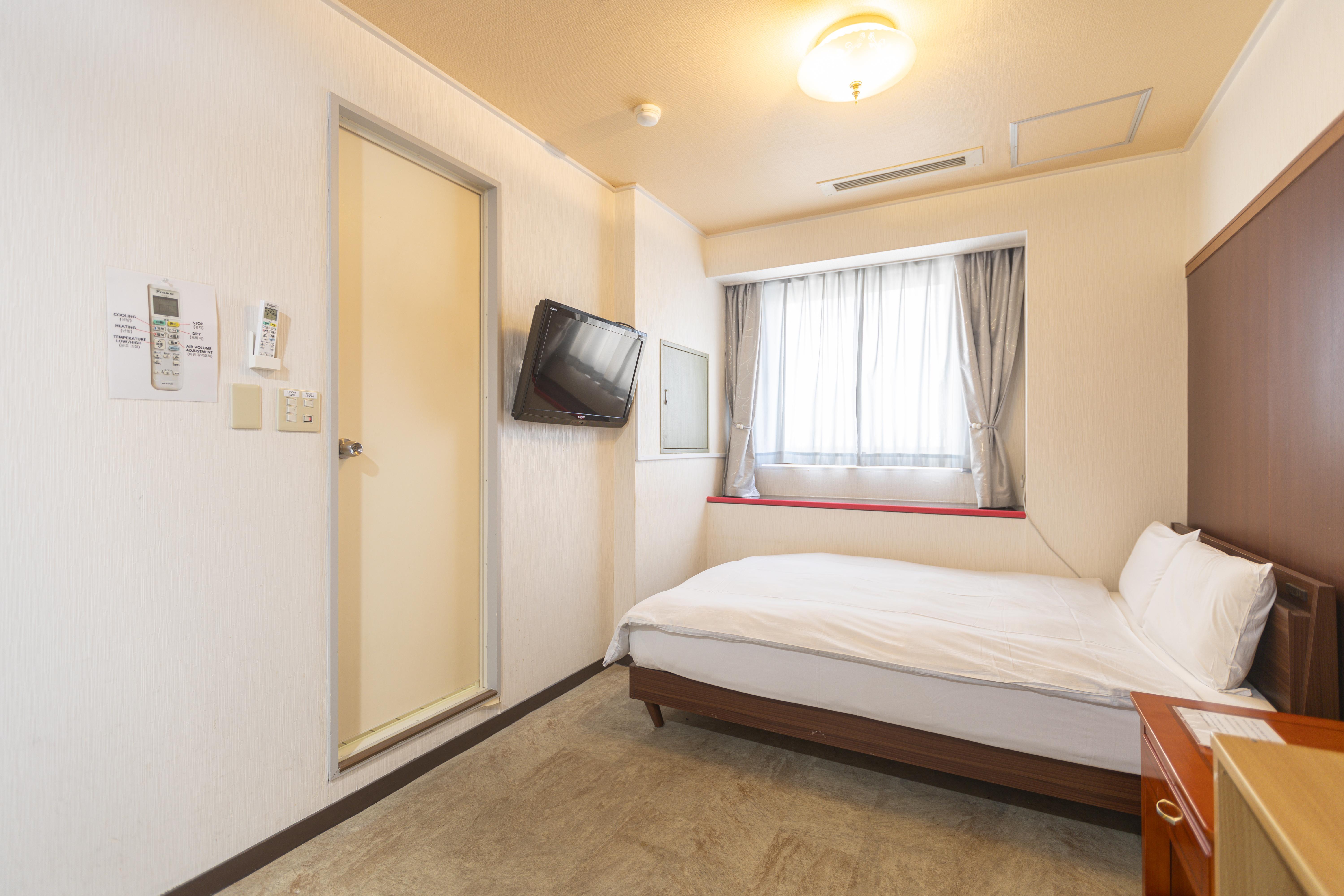Miro Hotel 道頓堀ダブルルーム
