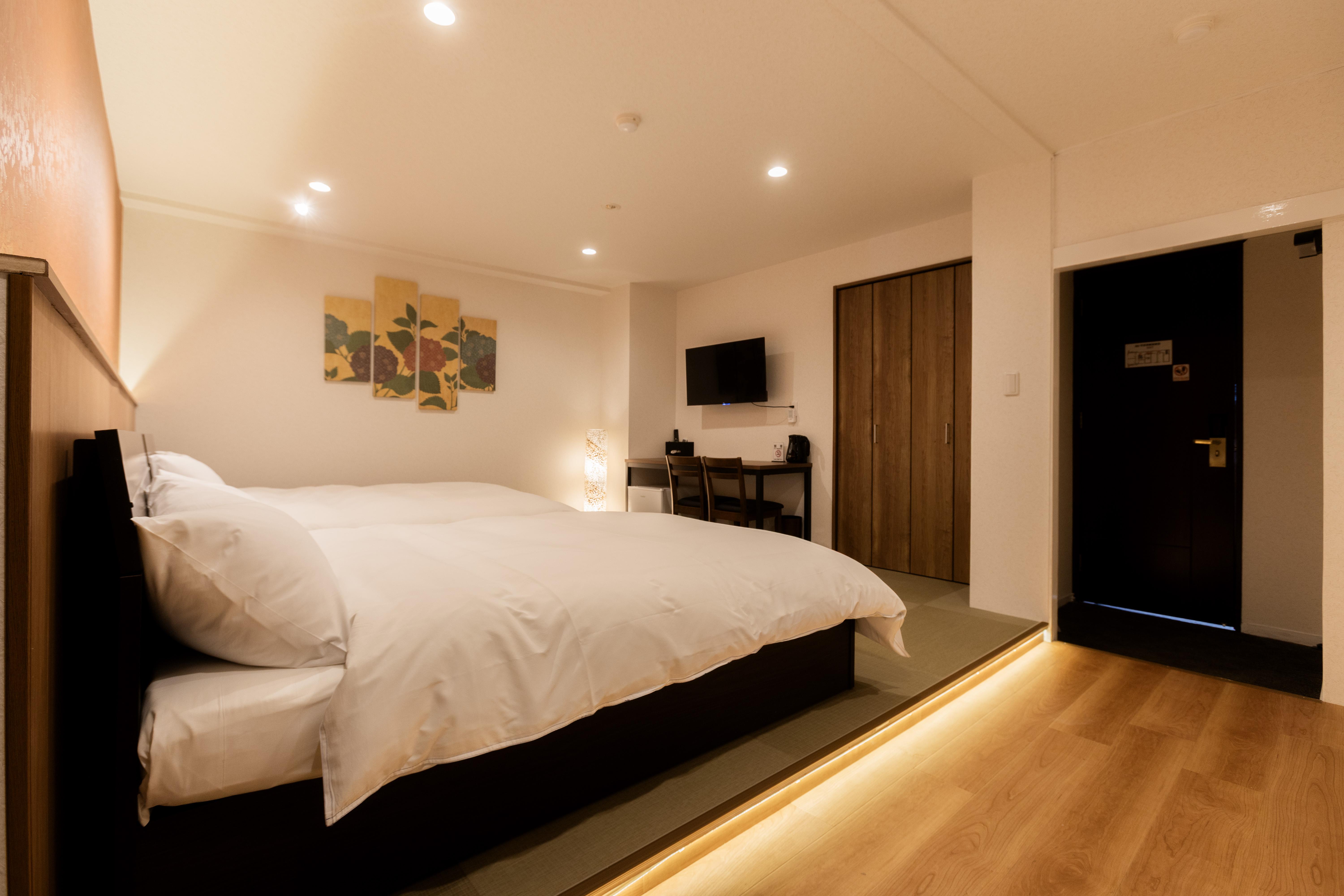 Miro Hotel 道頓堀洋式4人部屋