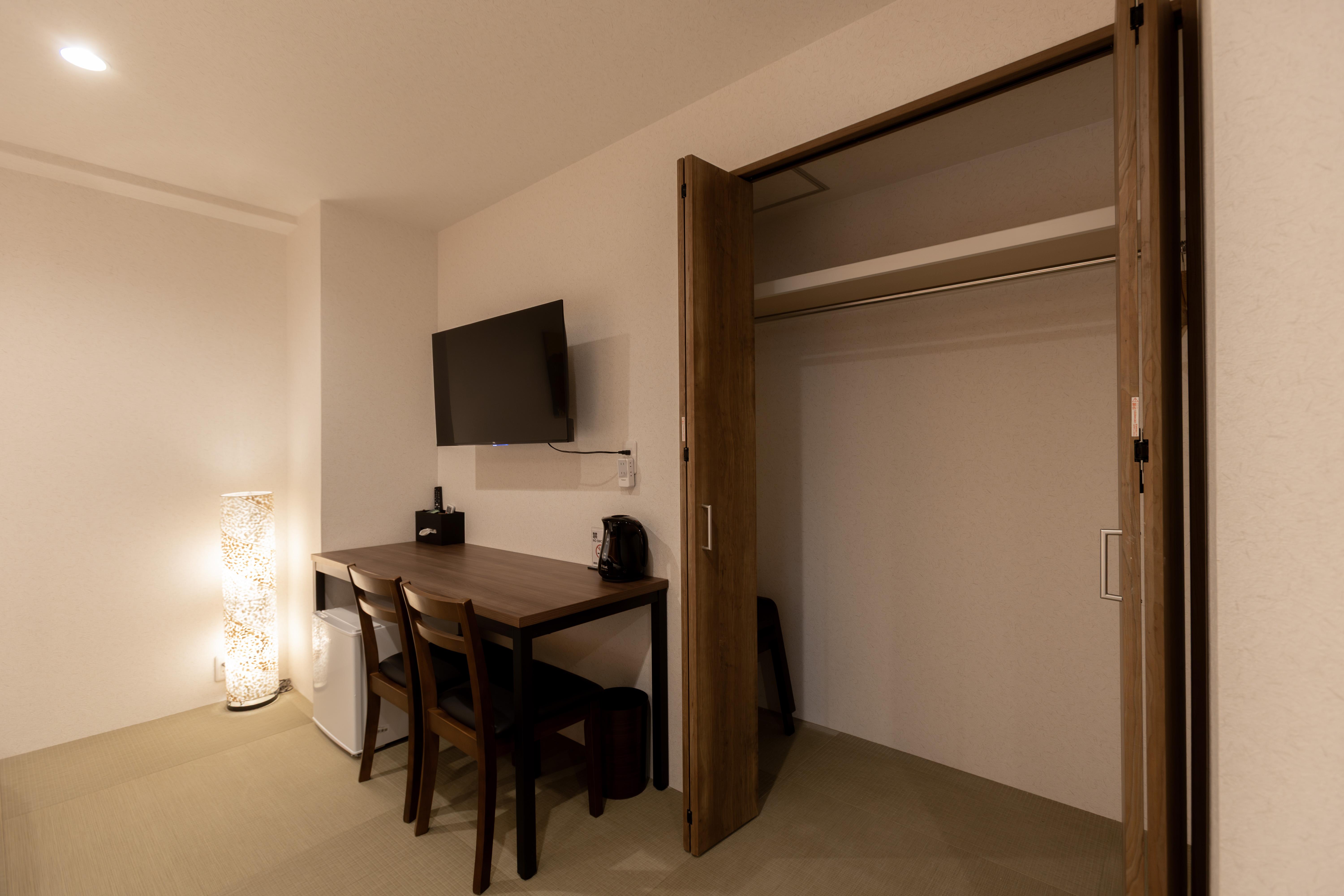 Miro Hotel 道頓堀洋式4人部屋