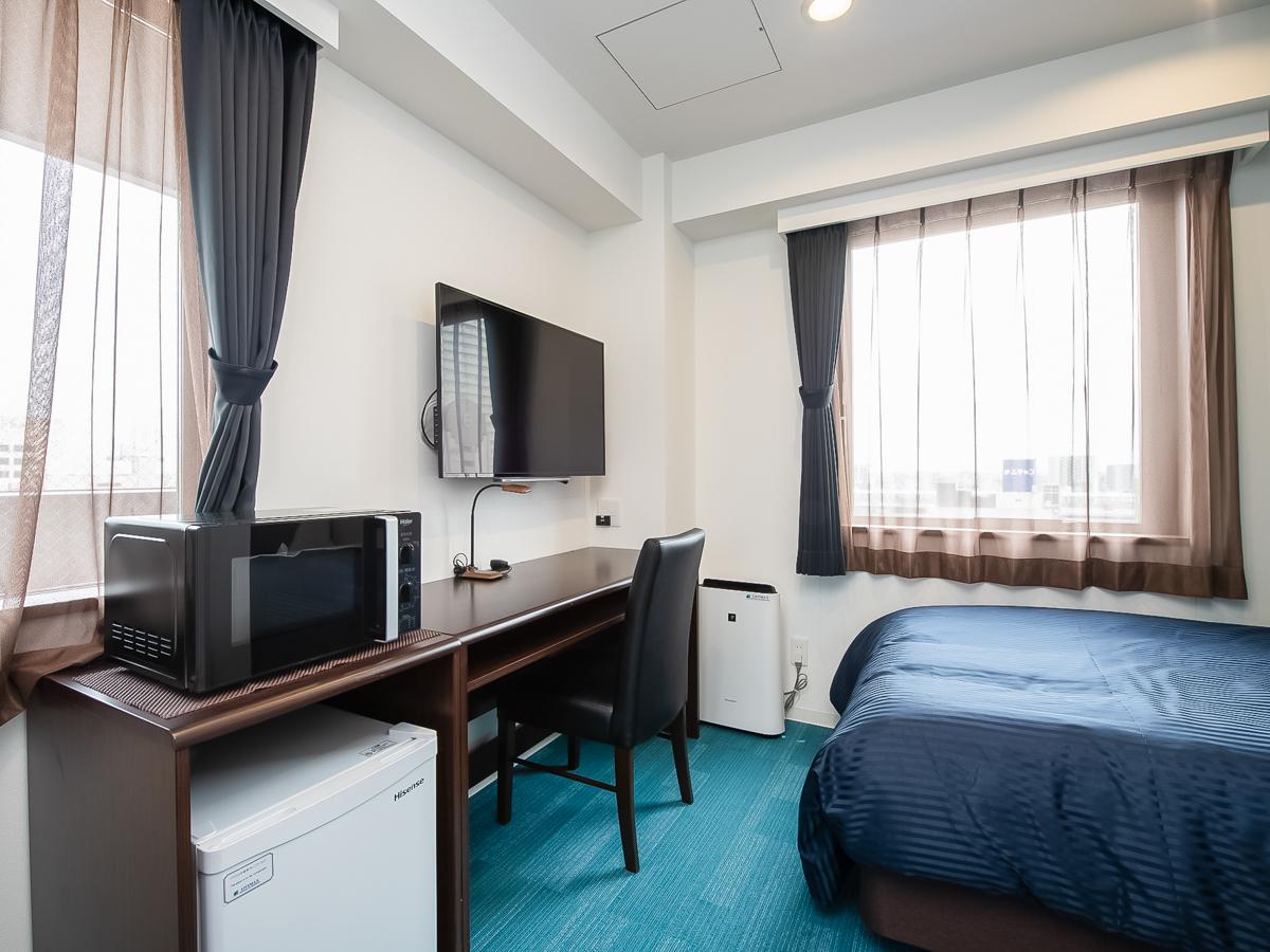 HOTEL LiVEMAX GIFU-EKIMAESemi-double Standard Non-Smoking