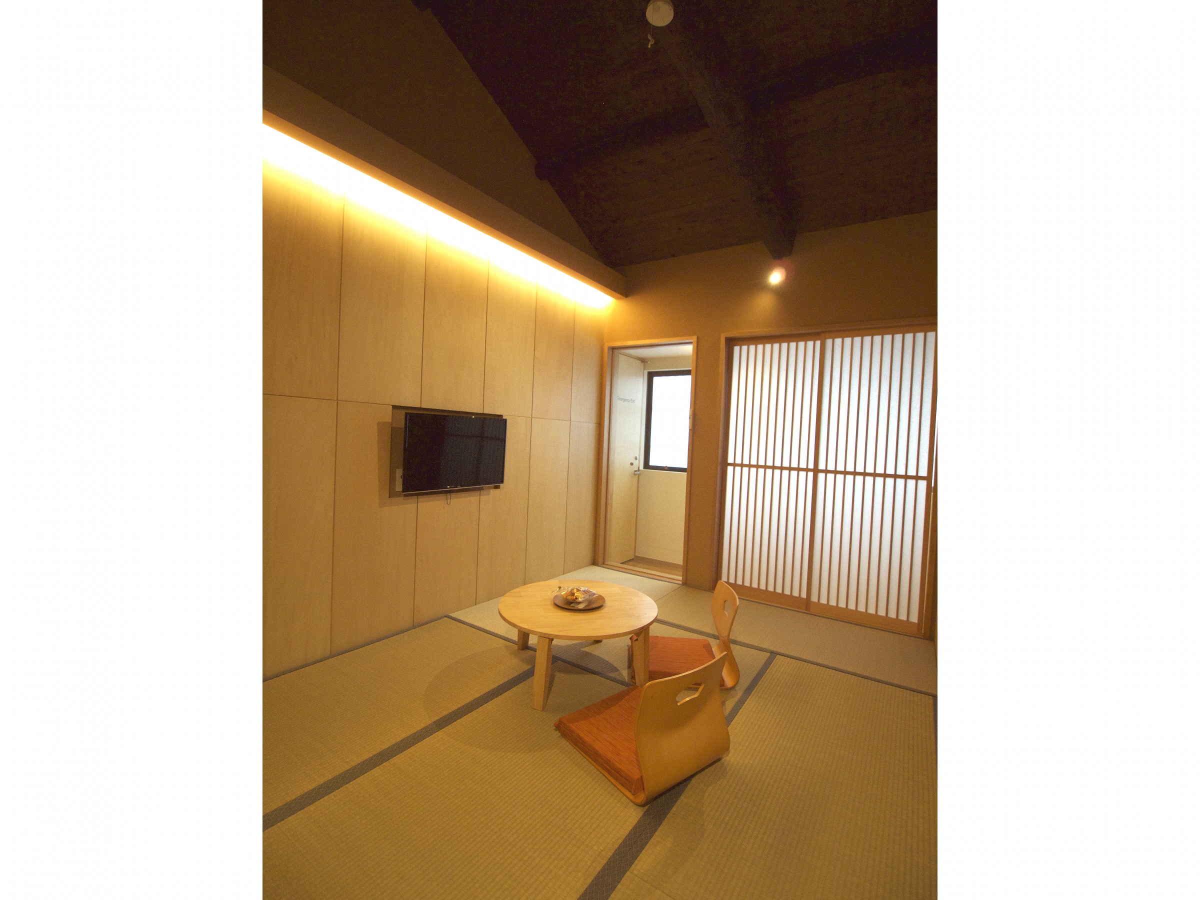 壬生宿 MIBU-JUKU 七条梅小路壬生宿 MIBU-JUKU 七条梅小路　2F