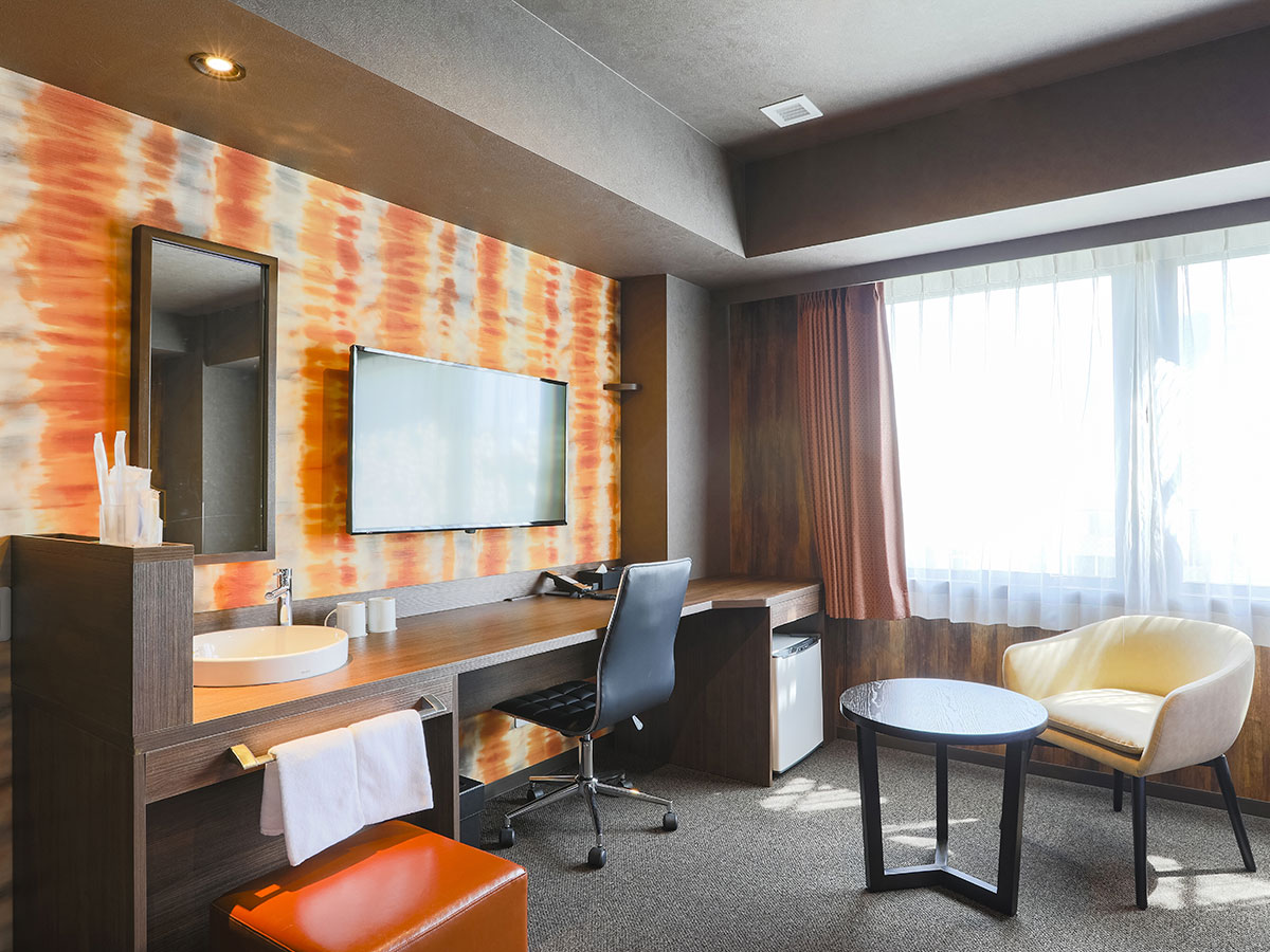 KOKO HOTEL 熊本上通【禁煙】デラックスツインルーム／27平米／120cm幅×2台