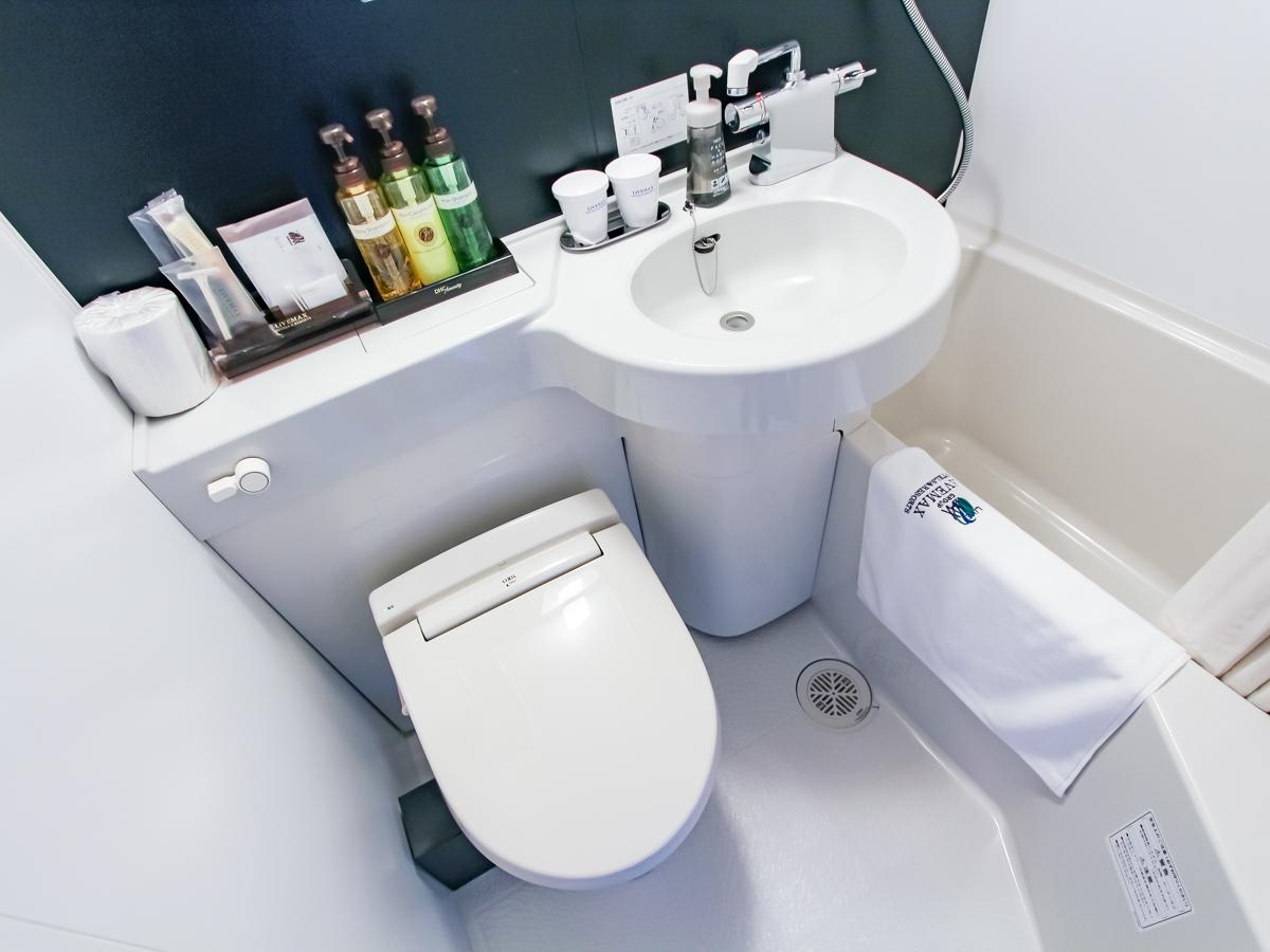 Toyoko Inn Osaka Hankyu Juso-eki Nishi-guchi No 2Single Room Non-Smoking