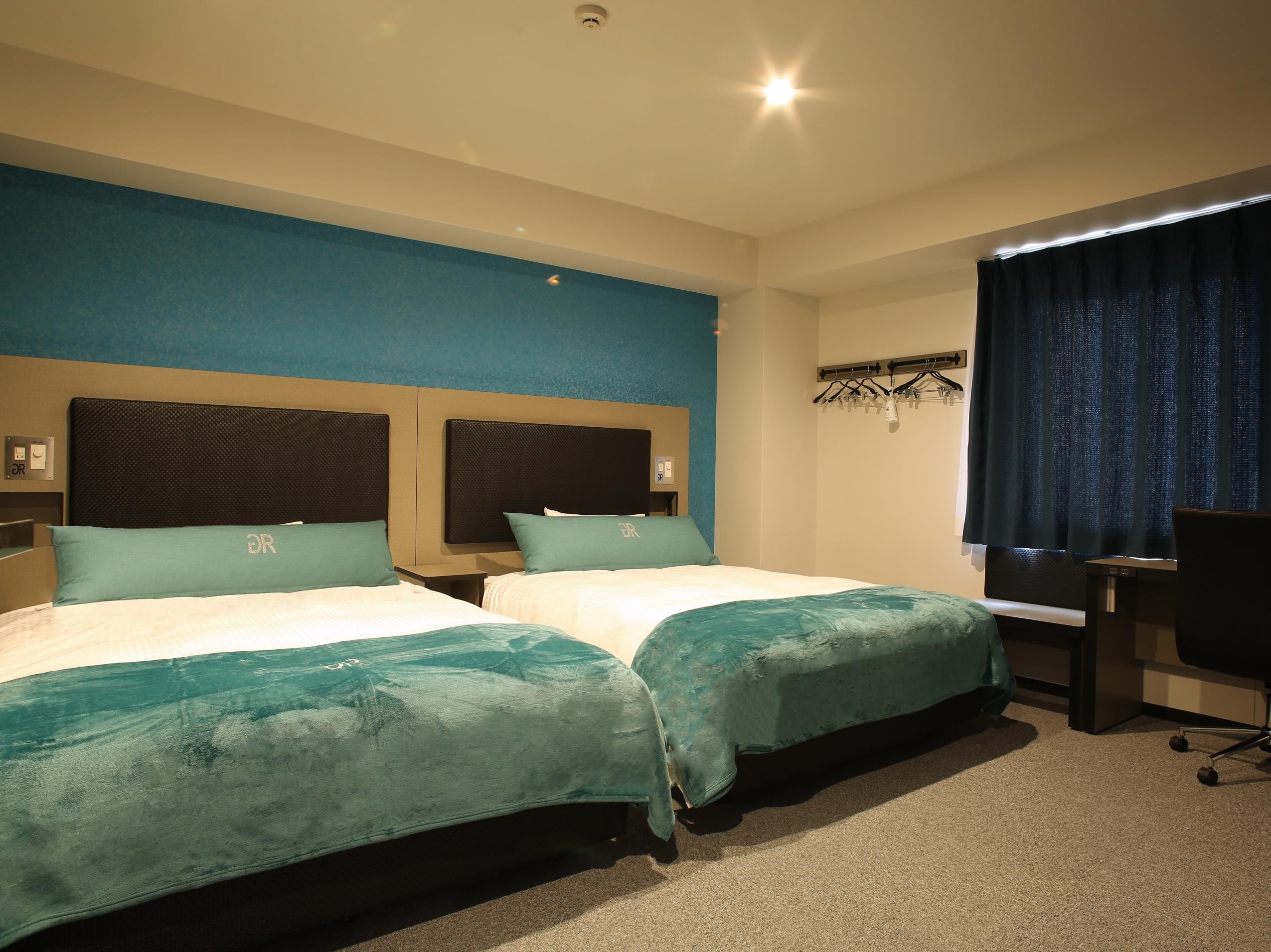 Green Rich Hotel & capsule Naha(Jinkou onsen・futamata no yu)Twin Room Smoking