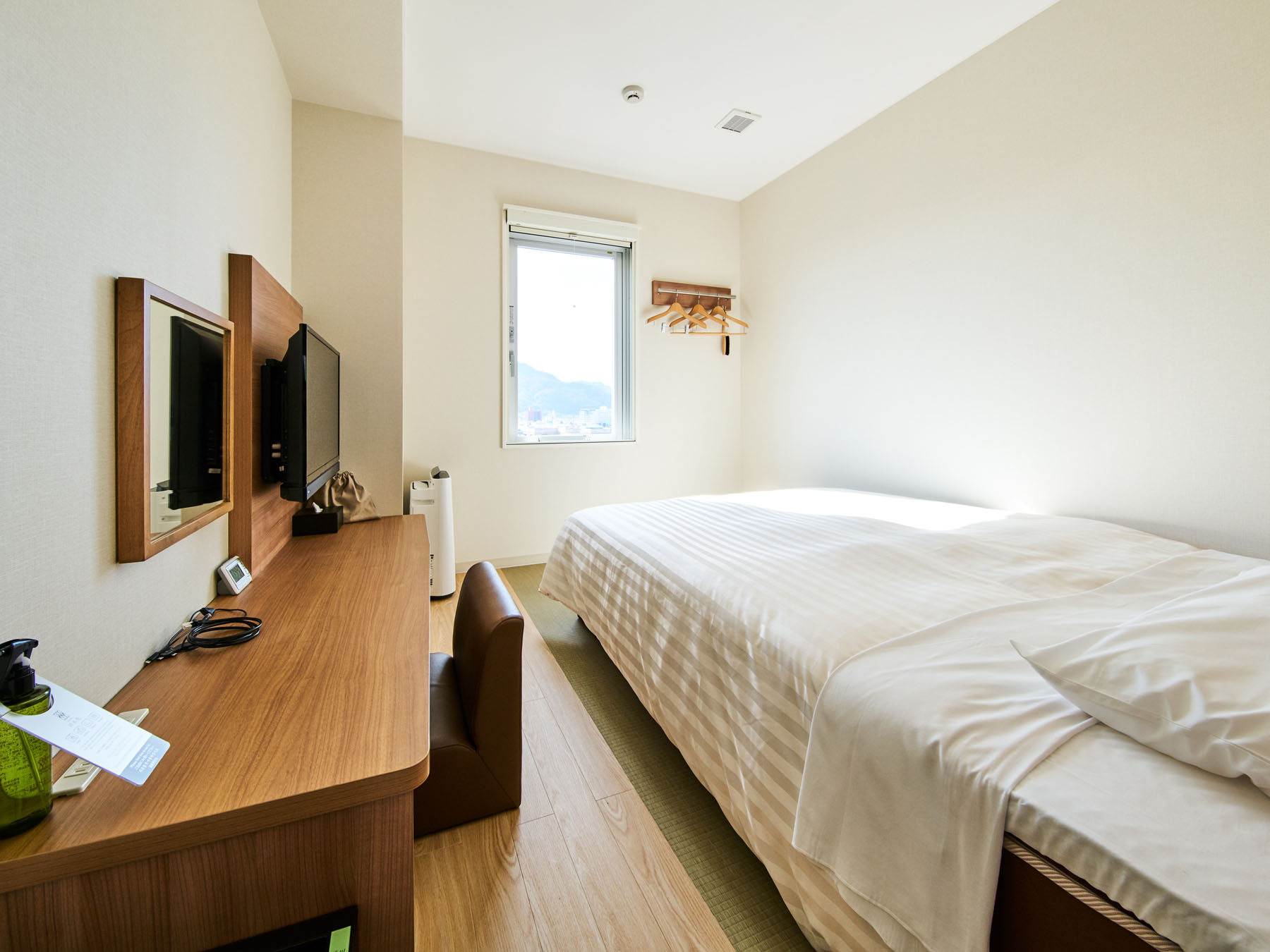 SuperHotel Mihara EkimaeDouble Room Standard Non-Smoking
