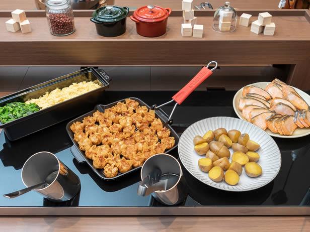 スーパーホテルPremier帯広駅前【朝食付き】エクストラルーム【ダブルベッド＋デスク】禁煙
