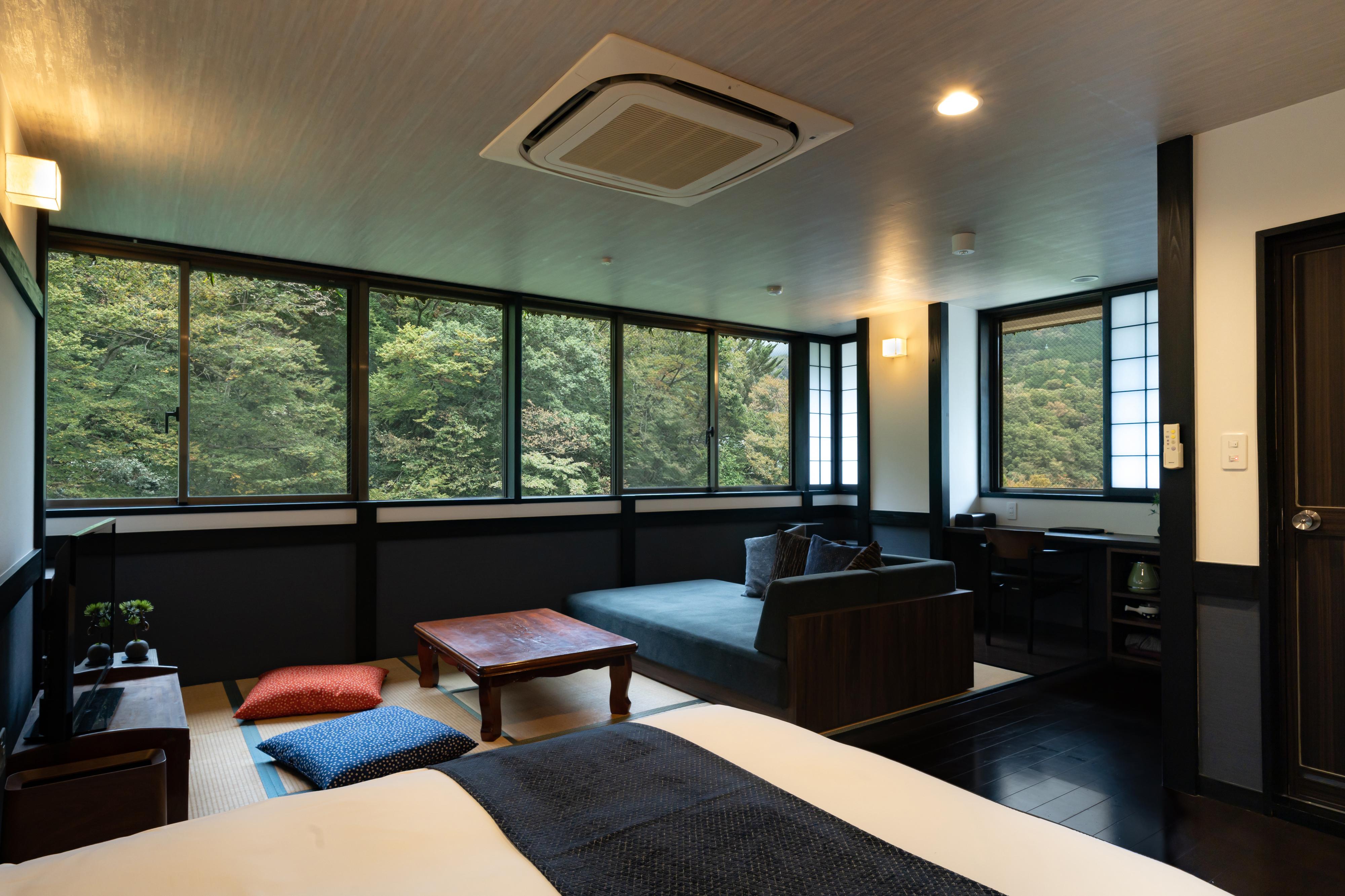 Onsen Guesthouse Tsutaya - HostelSemi-double Superior River view Non-Smoking