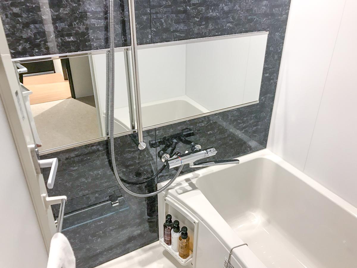 HOTEL LiVEMAX Takamatsu Eki MaeSemi-double Suite Non-Smoking
