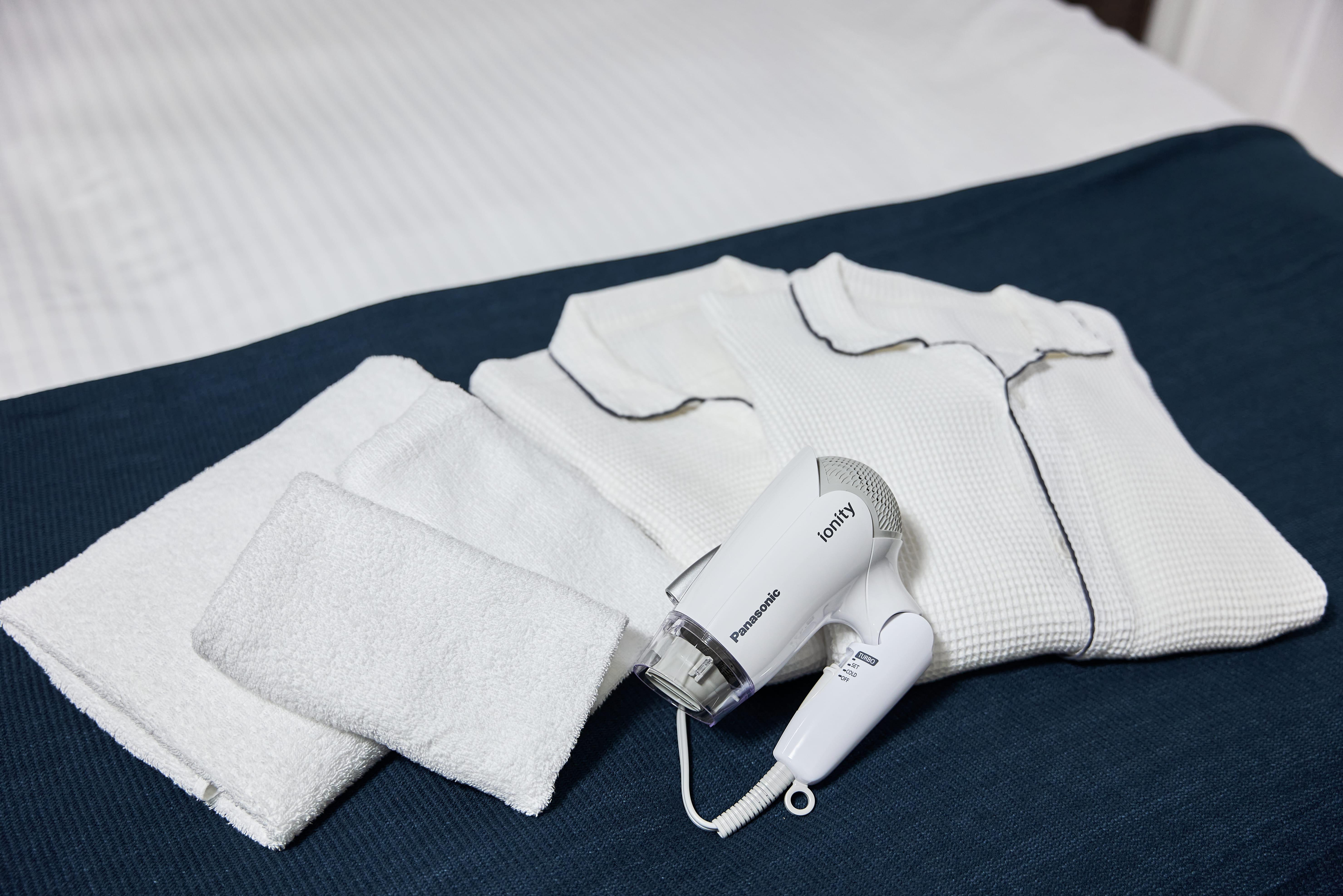 Esuriido Hotel Oosaka TsuruhashiQuad (4 beds) Standard Town view Non-Smoking