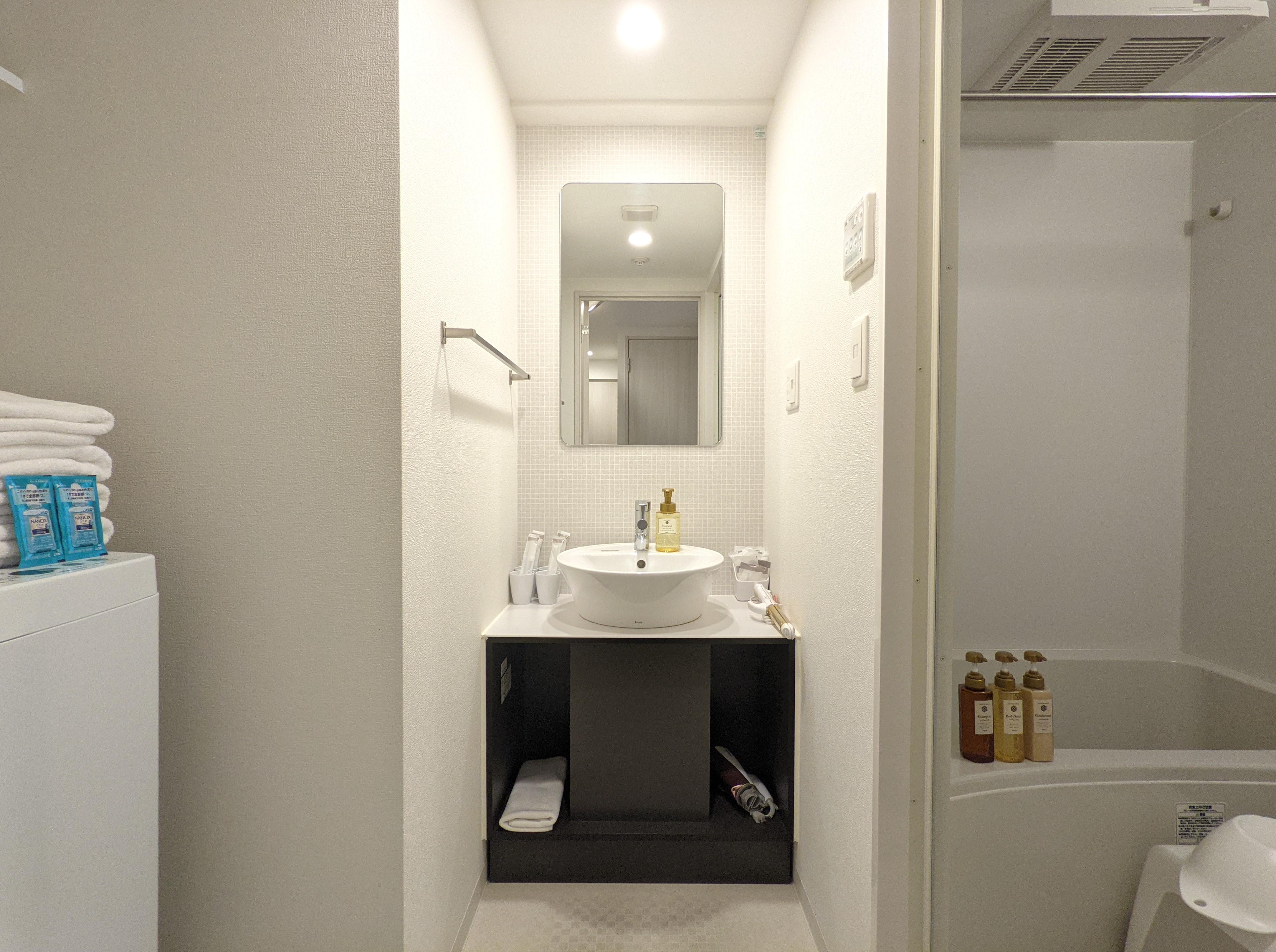 Esuriido Hotel Oosaka TsuruhashiQuad (4 beds) Standard Town view Non-Smoking