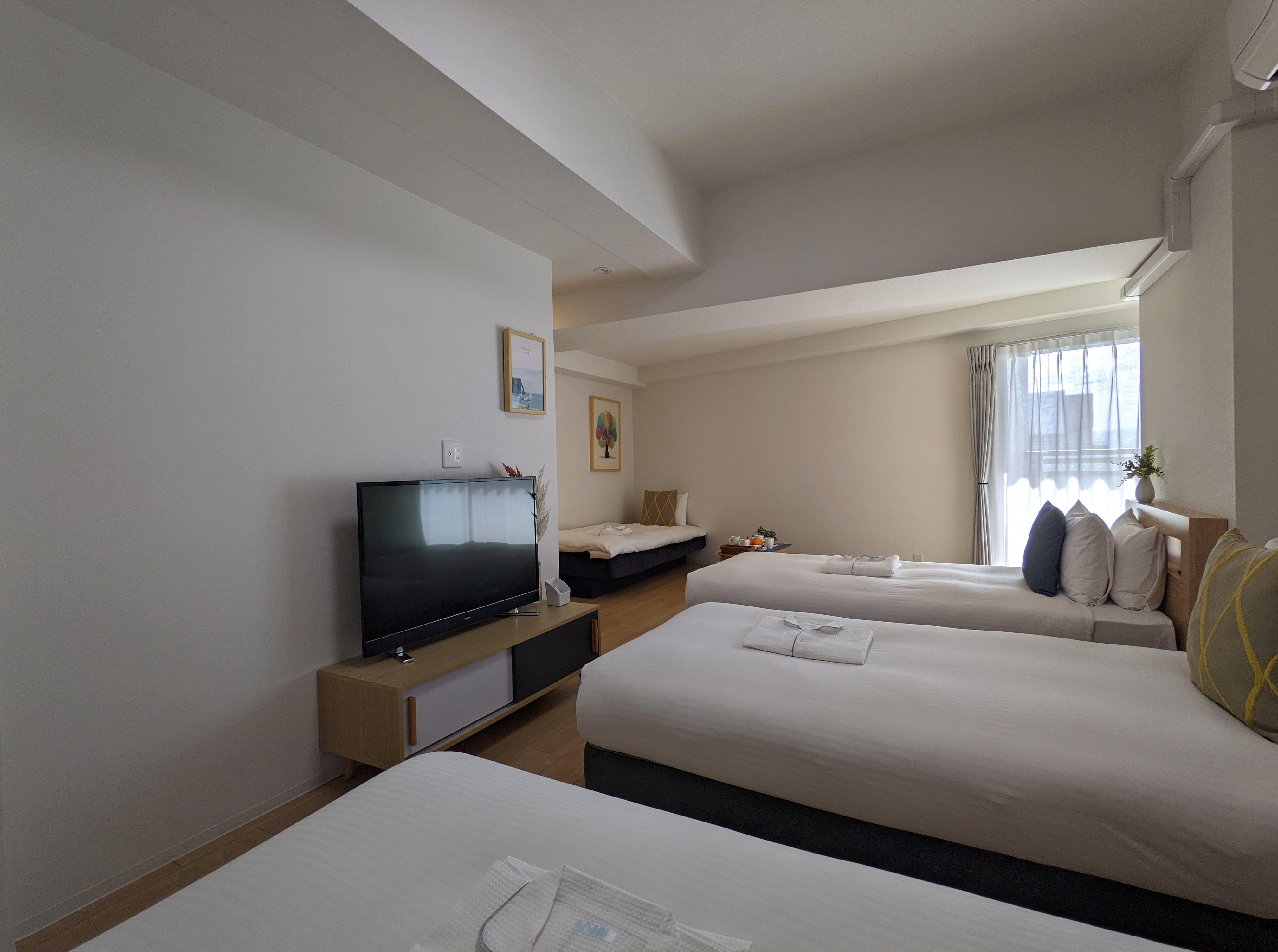 Esuriido Hotel Oosaka TsuruhashiQuad (4 beds) Standard Town view Non-Smoking