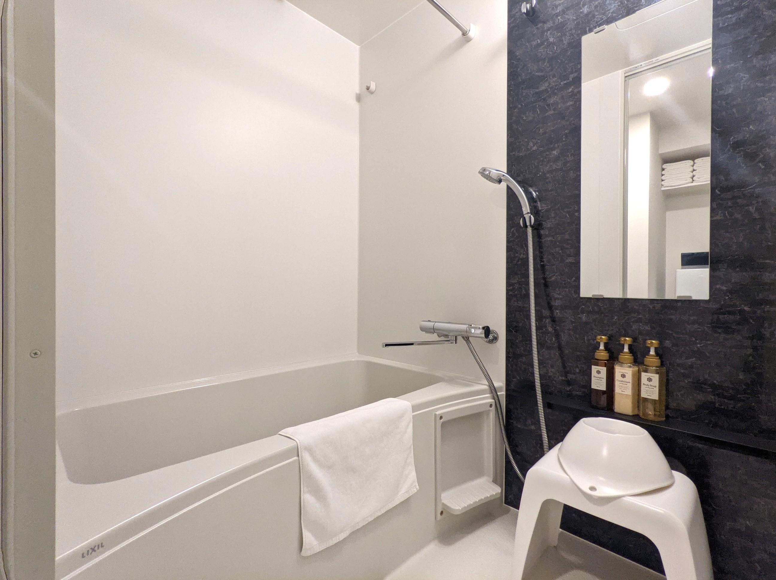 Esuriido Hotel Oosaka TsuruhashiQuad (4 beds) Standard Town view Non-Smoking