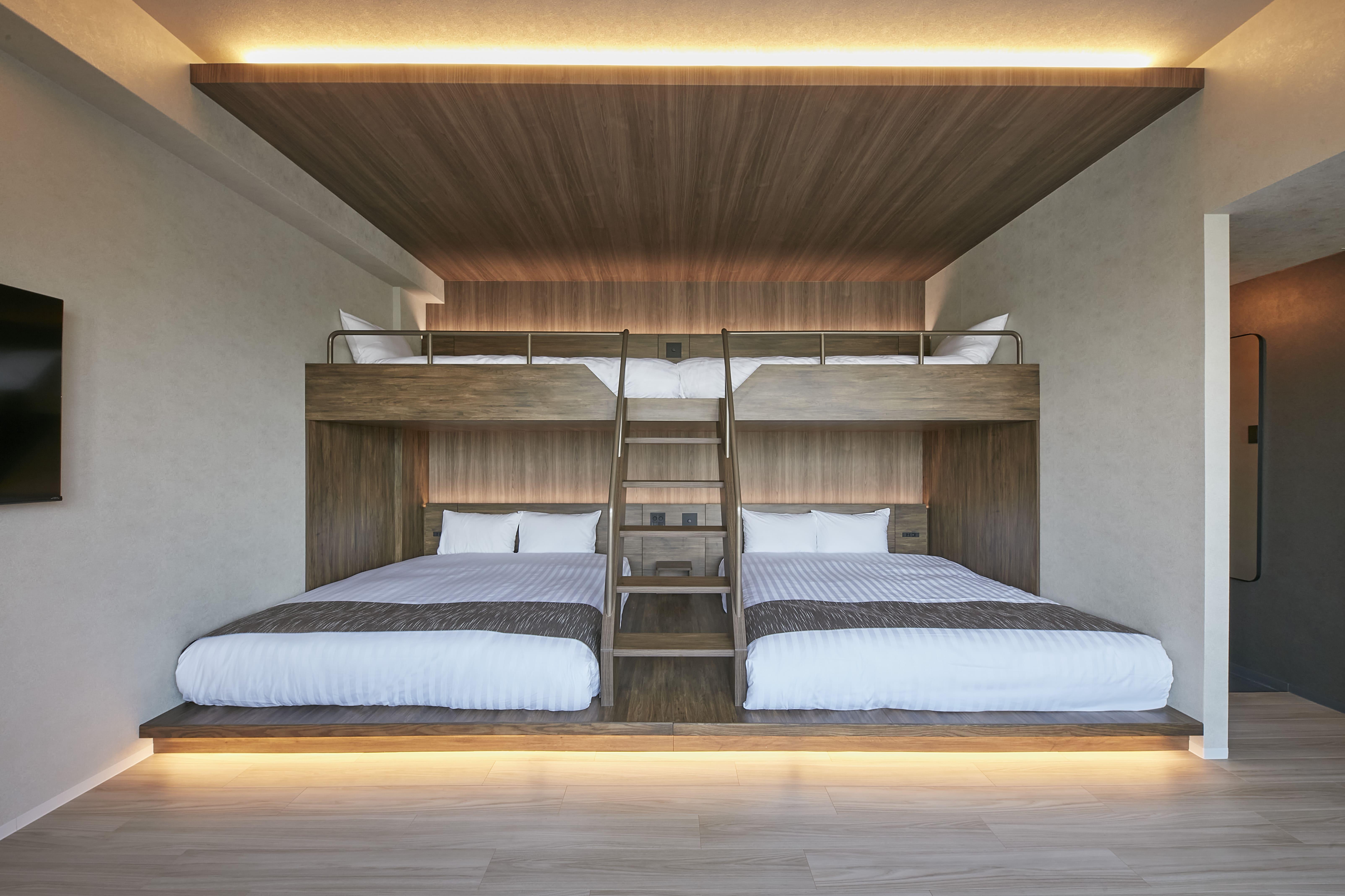 fav KUMAMOTOQuad (4 beds) Deluxe Non-Smoking