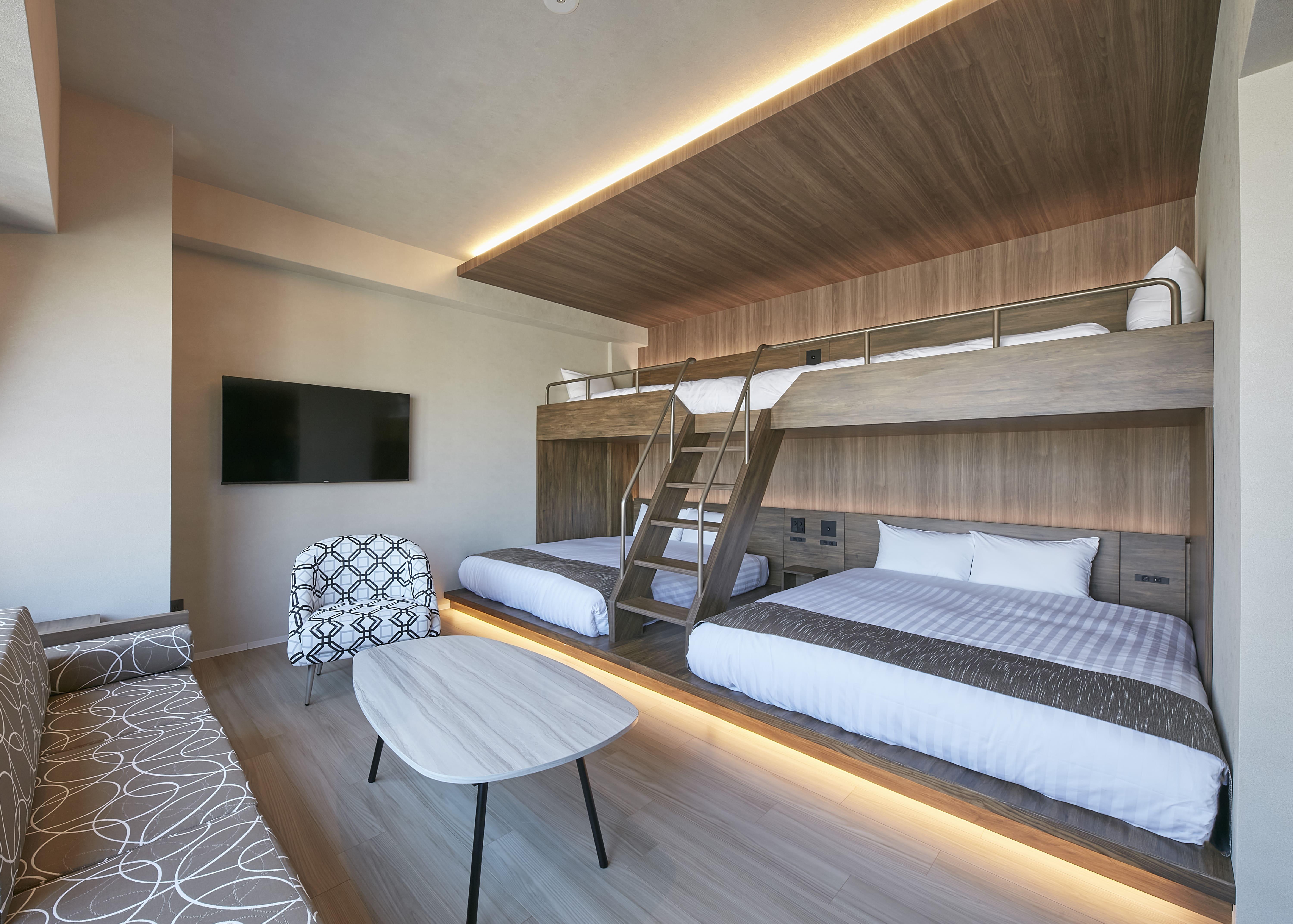 fav KUMAMOTOQuad (4 beds) Deluxe Non-Smoking