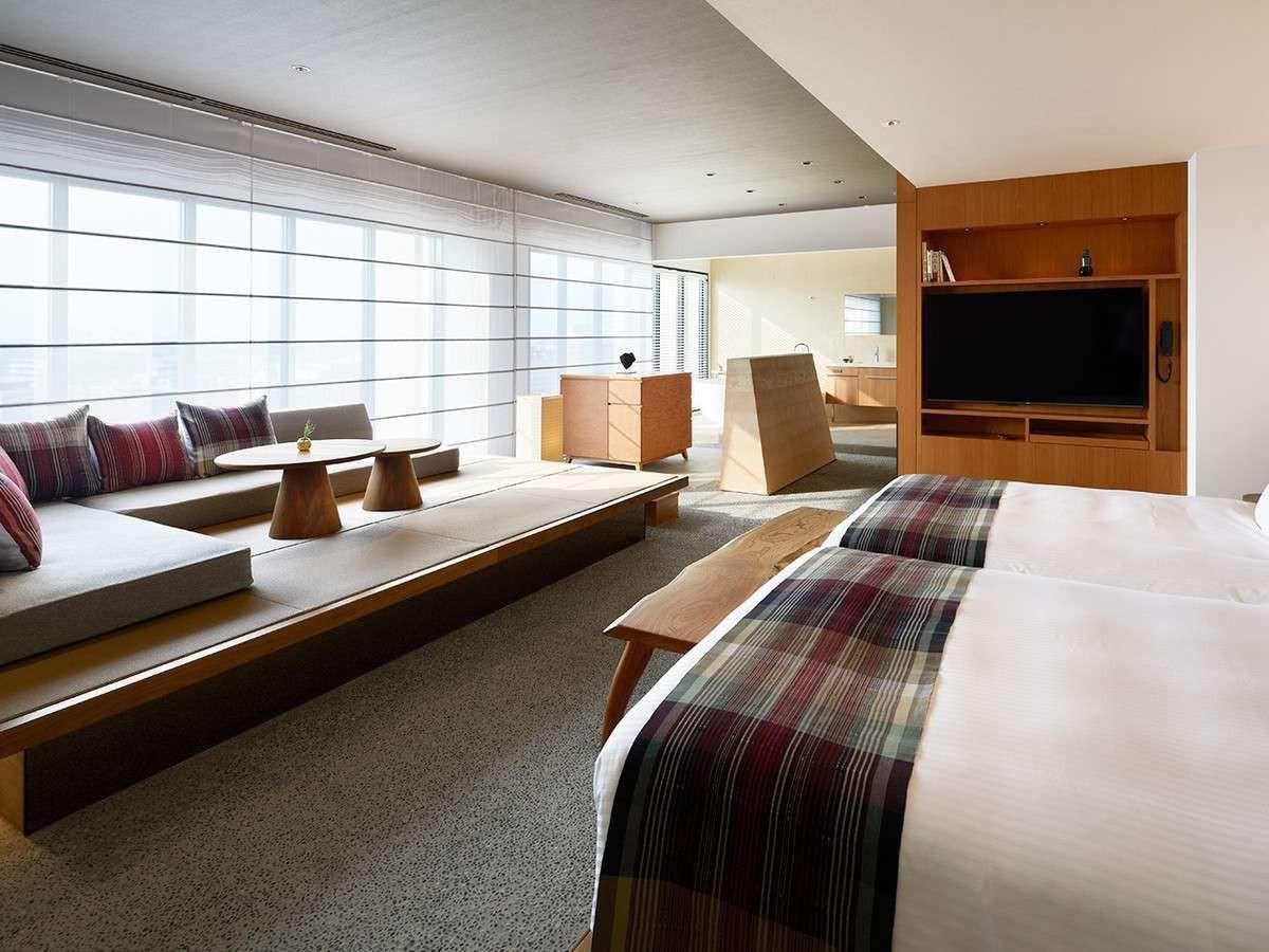 STRATA NahaTwin Room Suite Town view Non-Smoking