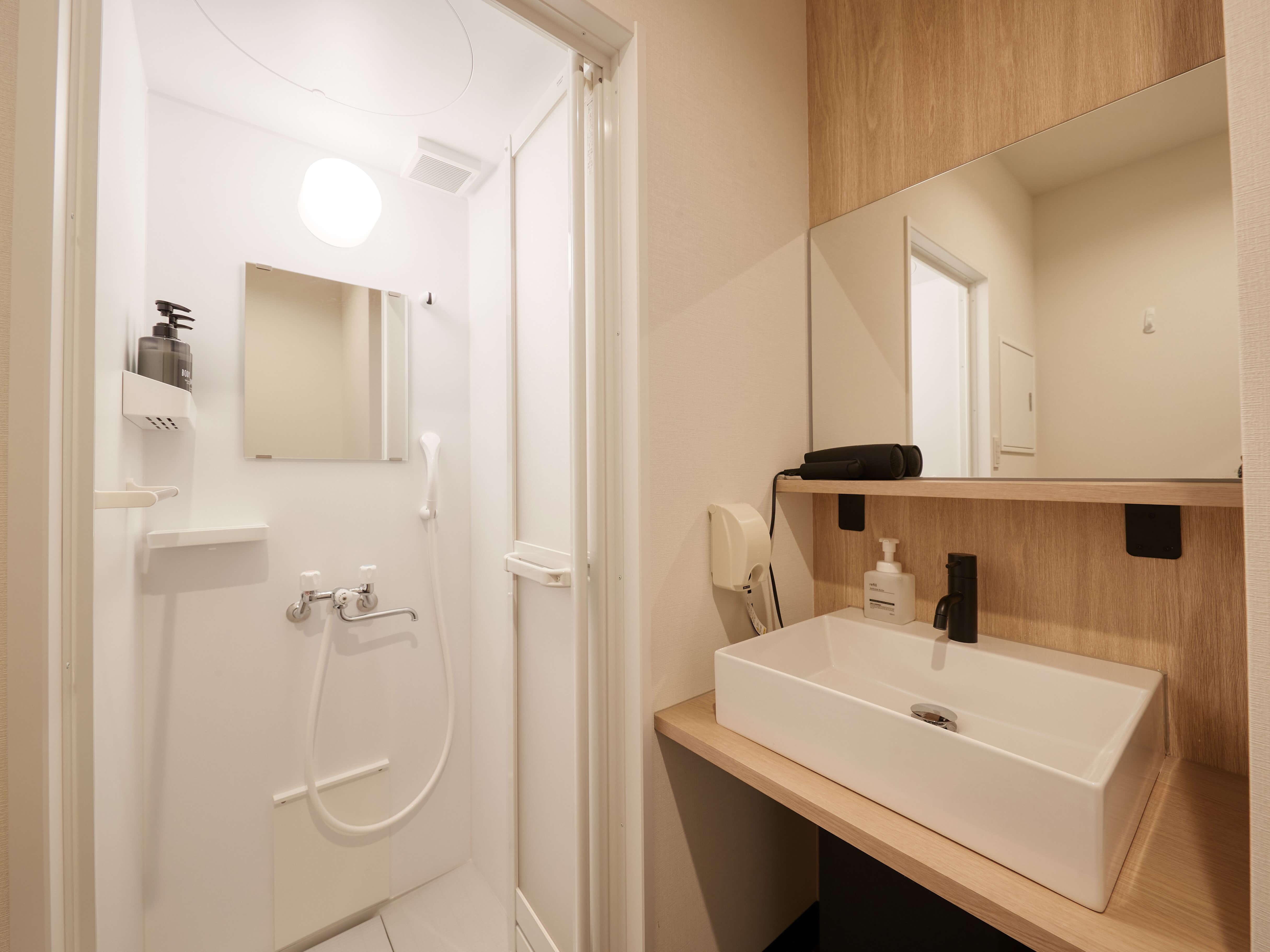 CABIN＆HOTEL CONSTANT NAHAツインルーム（2段ベッド）