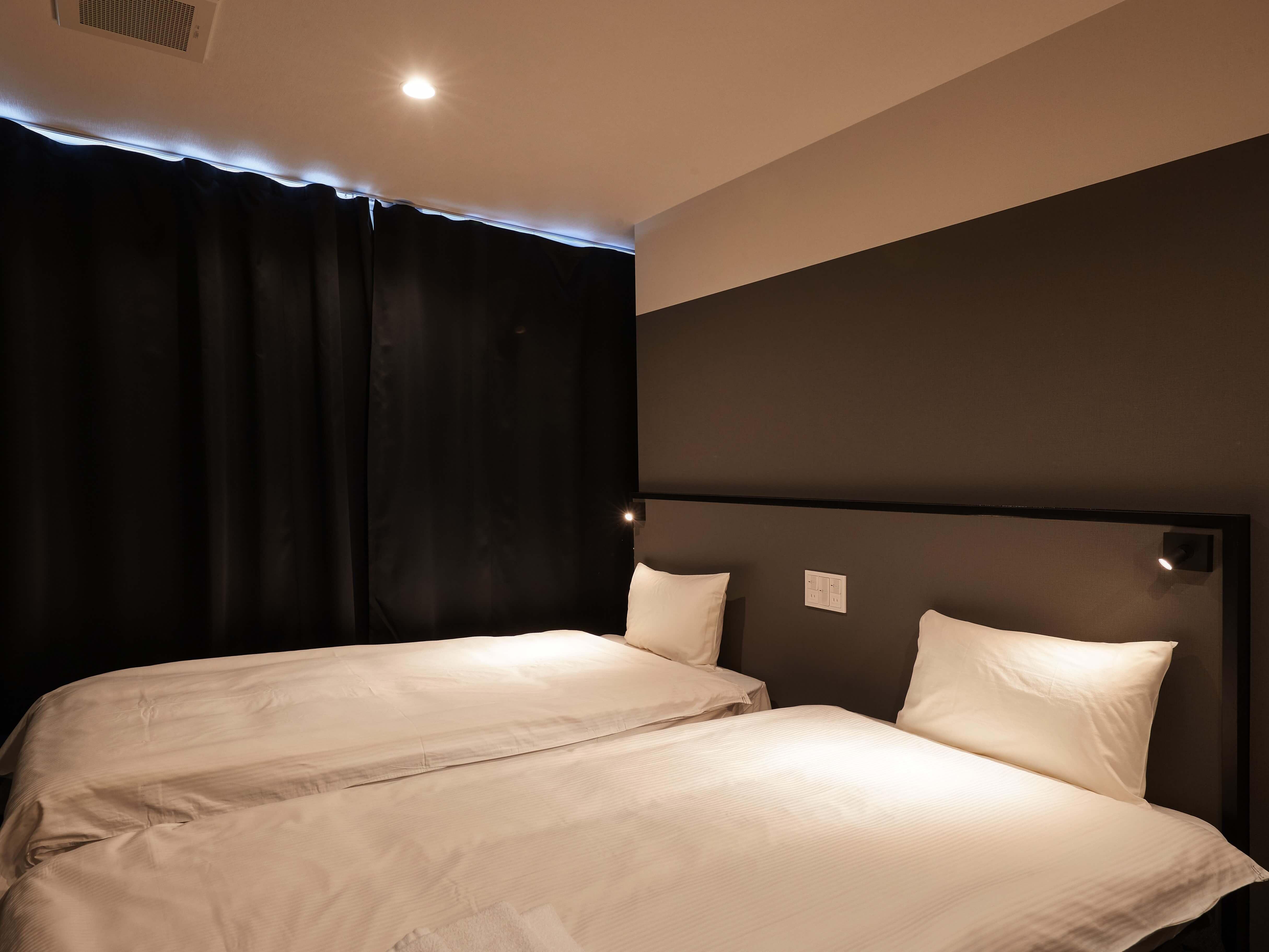 CABIN＆HOTEL CONSTANT NAHAコンフォートツイン（定員3名）